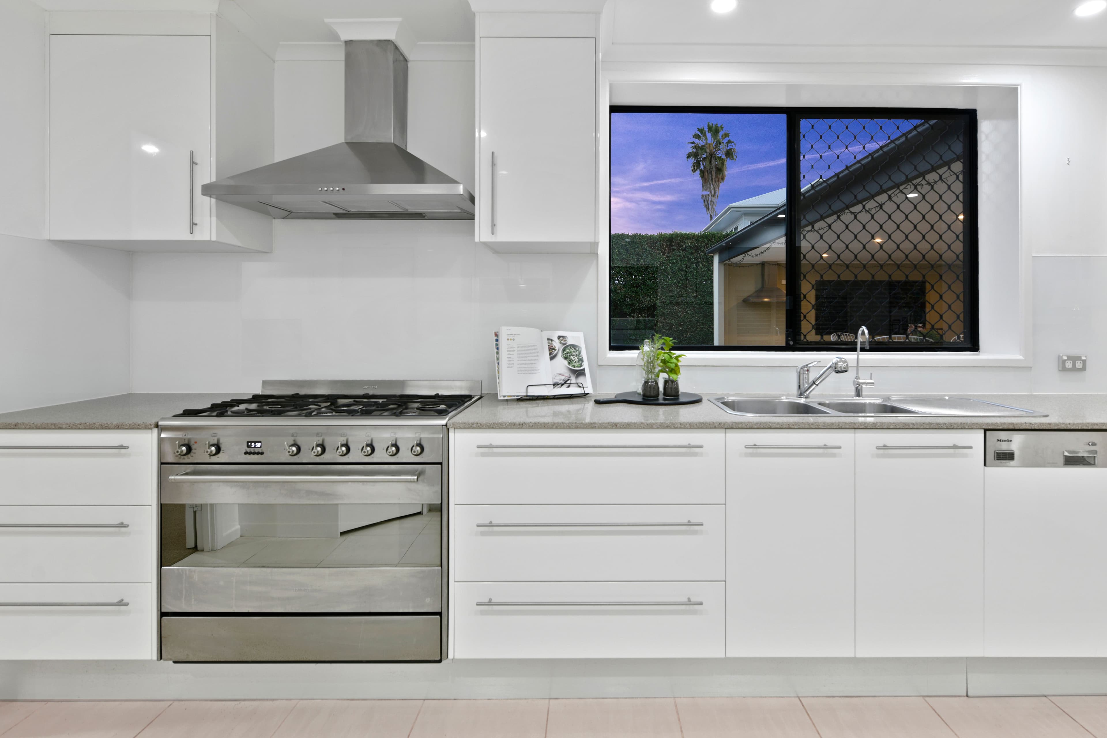 14 Flemington Street, Hendra QLD 4011, Hendra - Thumbnail 4