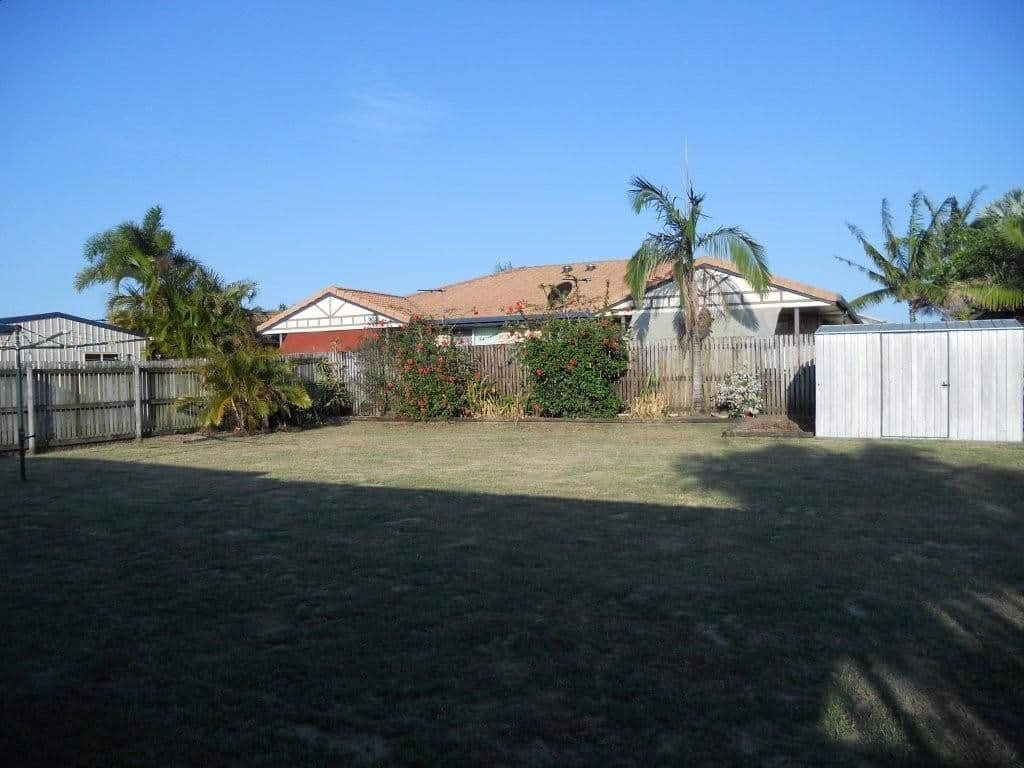9 Culloden Place, BEACONSFIELD QLD 4740, Beaconsfield - Thumbnail 6