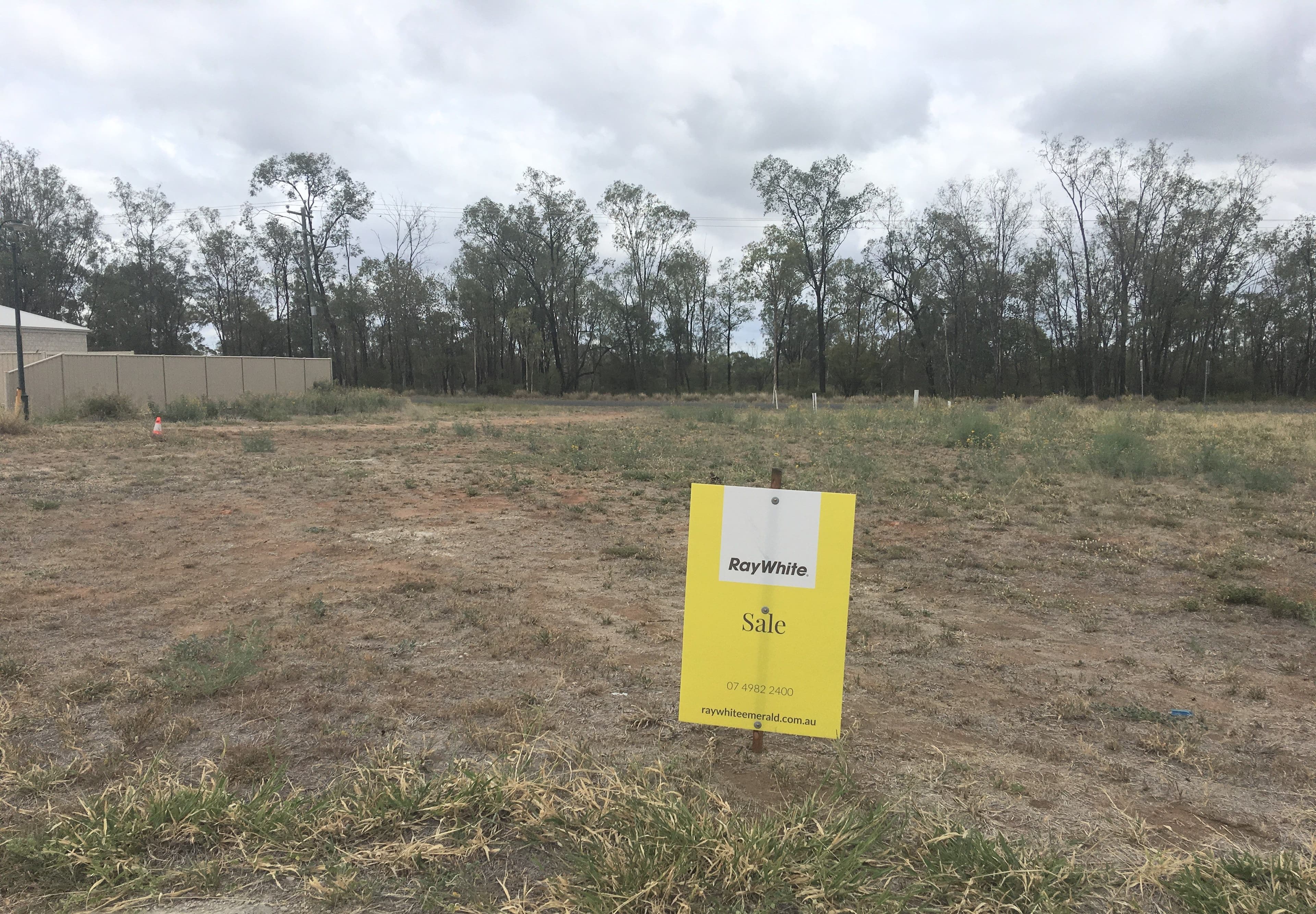 1 Randwick Road, Emerald QLD 4720, Emerald - Thumbnail 2