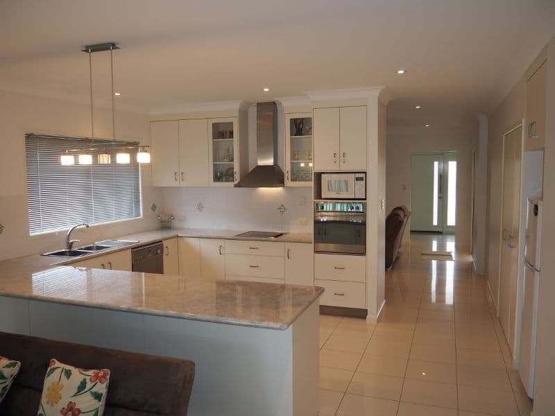 92 La Frantz Drive, Tinana QLD 4650, Tinana - Thumbnail 8