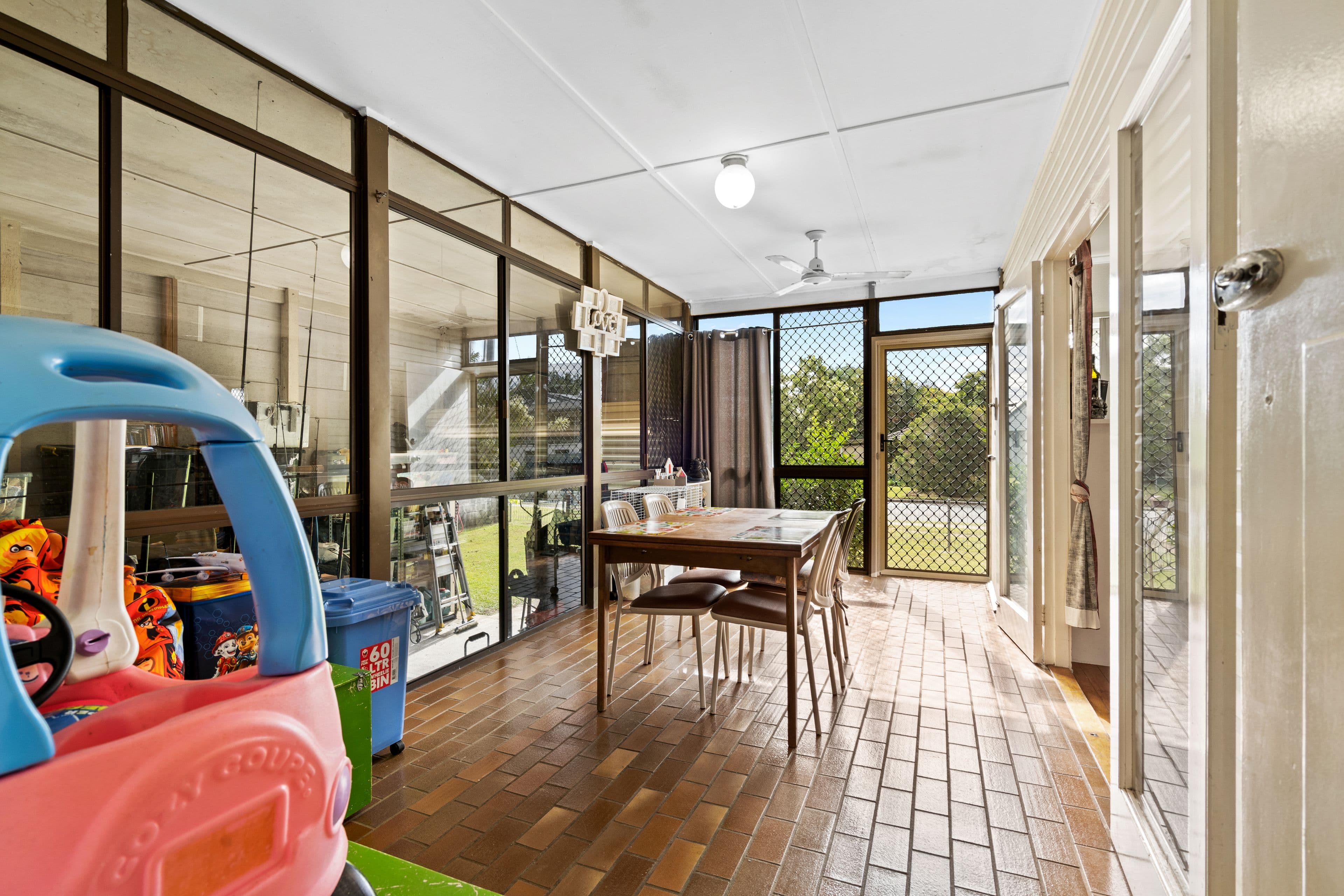 3 Curtis Road, Kallangur QLD 4503, Kallangur - Thumbnail 4