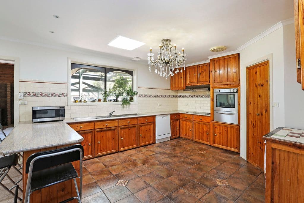35 Edgerton Road, LOVELY BANKS VIC 3213, Lovely Banks - Thumbnail 5