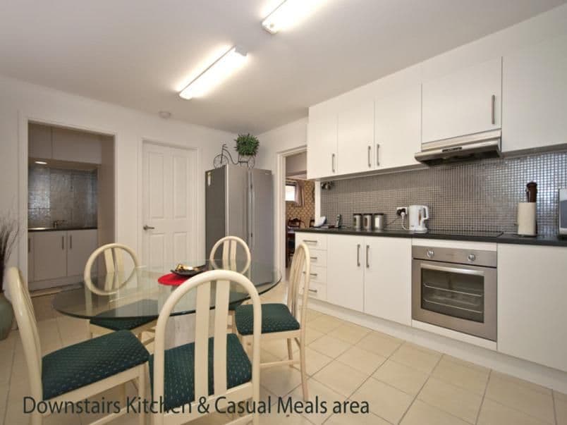 9 Quarry Road, GULFVIEW HEIGHTS SA 5096, Gulfview Heights - Image 1