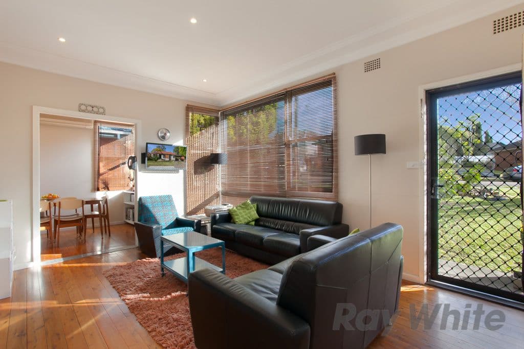 27 Guam Street, SHORTLAND NSW 2307, Shortland - Thumbnail 3