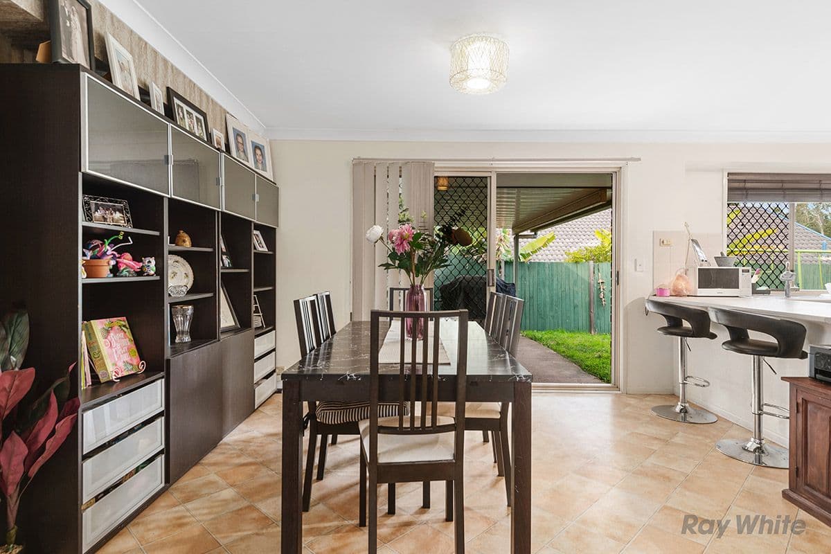 17 Savanna Place, Eight Mile Plains QLD 4113, Eight Mile Plains - Thumbnail 3
