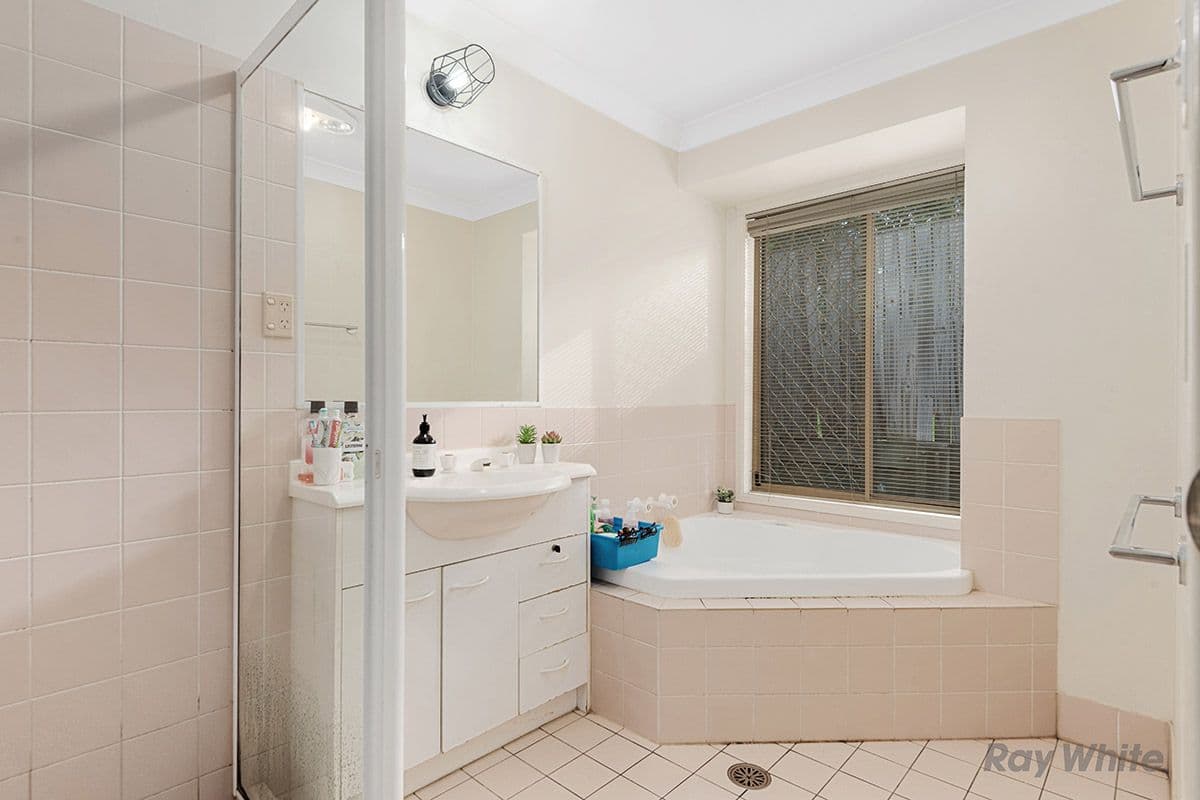 17 Savanna Place, Eight Mile Plains QLD 4113, Eight Mile Plains - Thumbnail 6