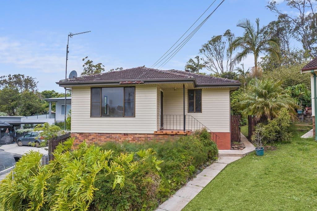 9 Carnarvon Street, Berkeley - Image 1