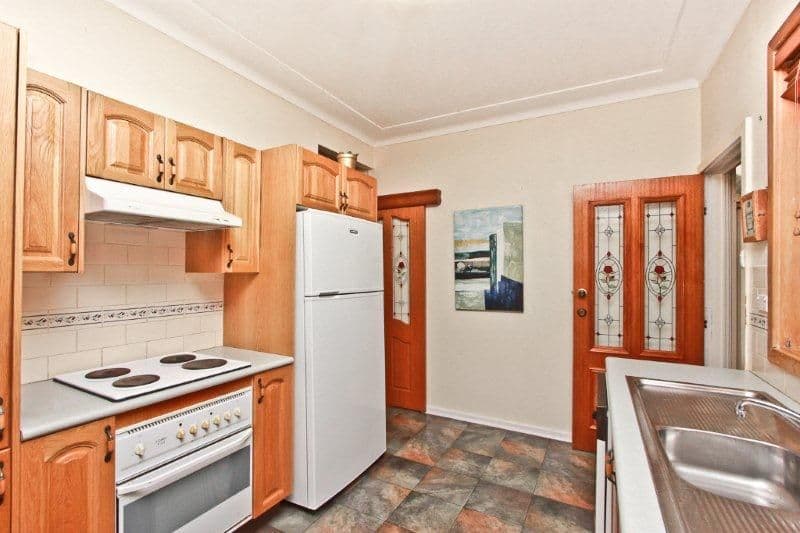 28 Westwood Avenue, ADAMSTOWN HEIGHTS NSW 2289, Adamstown Heights - Thumbnail 4