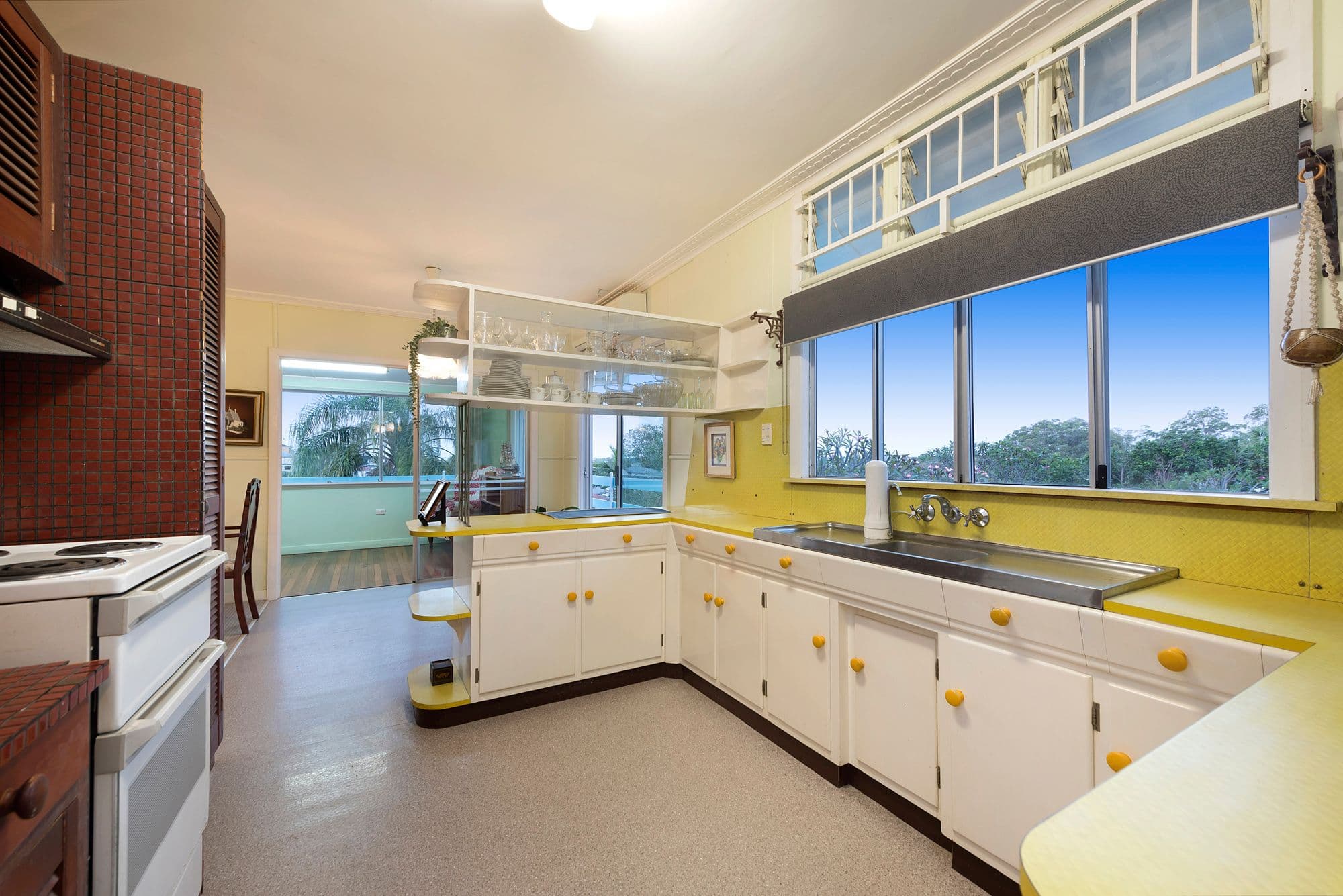 46 Paramount Terrace, Seven Hills QLD 4170, Seven Hills - Thumbnail 5