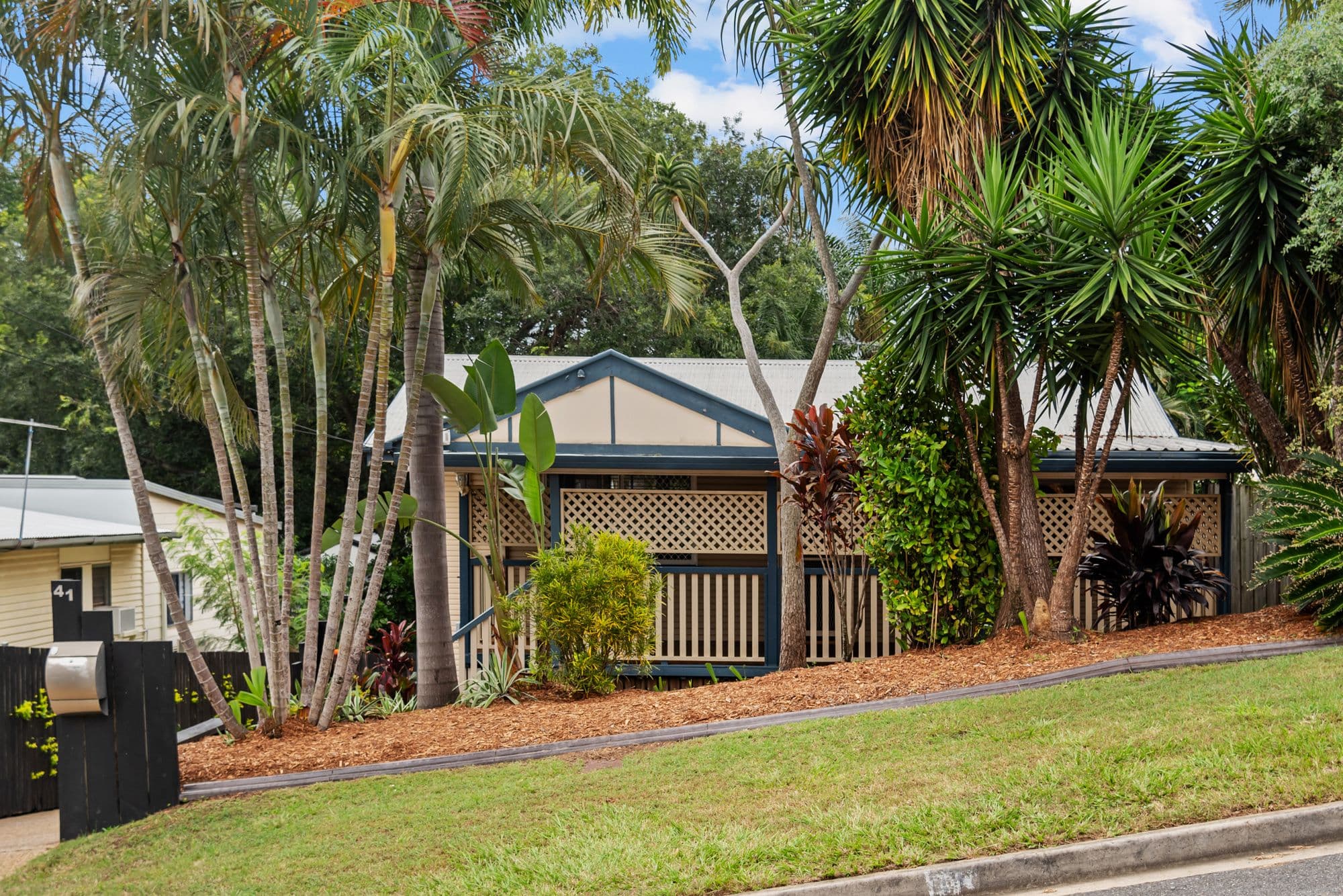 41 Oatland Crescent, Holland Park West QLD 4121, Holland Park West - Image 1
