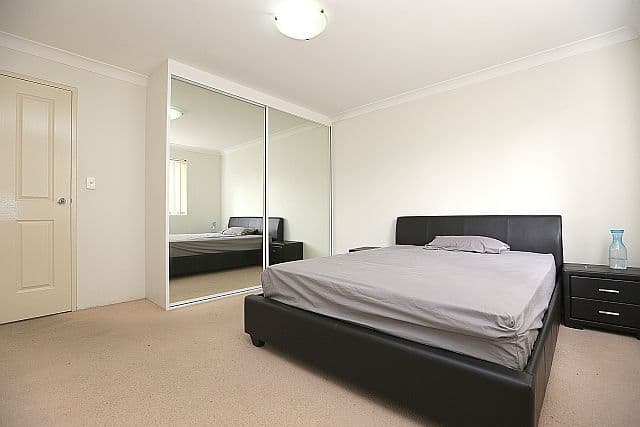 105 Meredith Street, Bankstown NSW 2200, Bankstown - Thumbnail 4