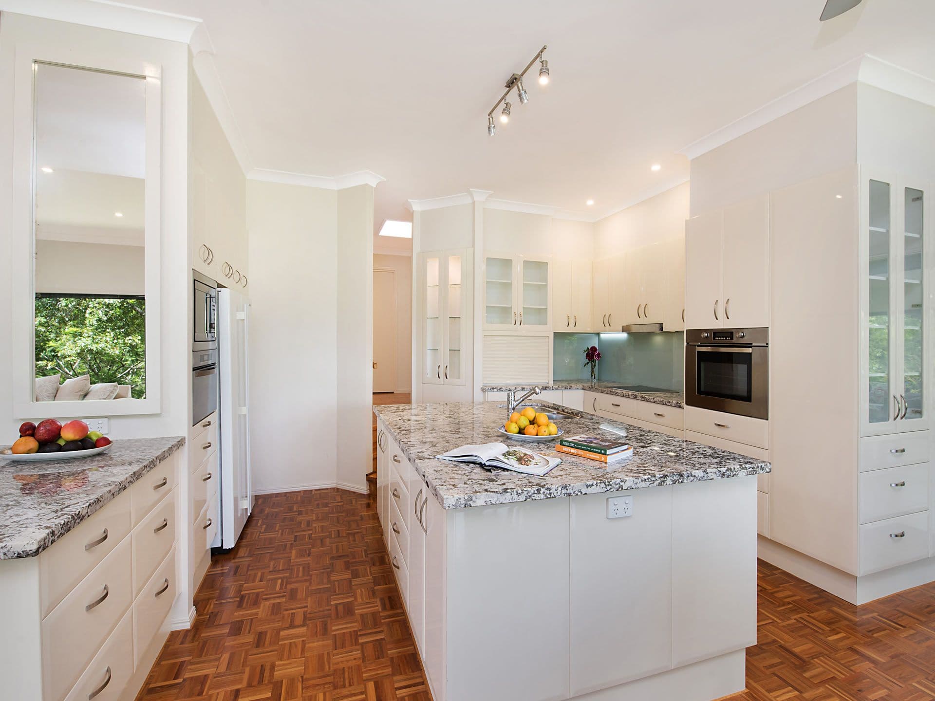 7 Lawrence Place, Maleny QLD 4552, Maleny - Thumbnail 5