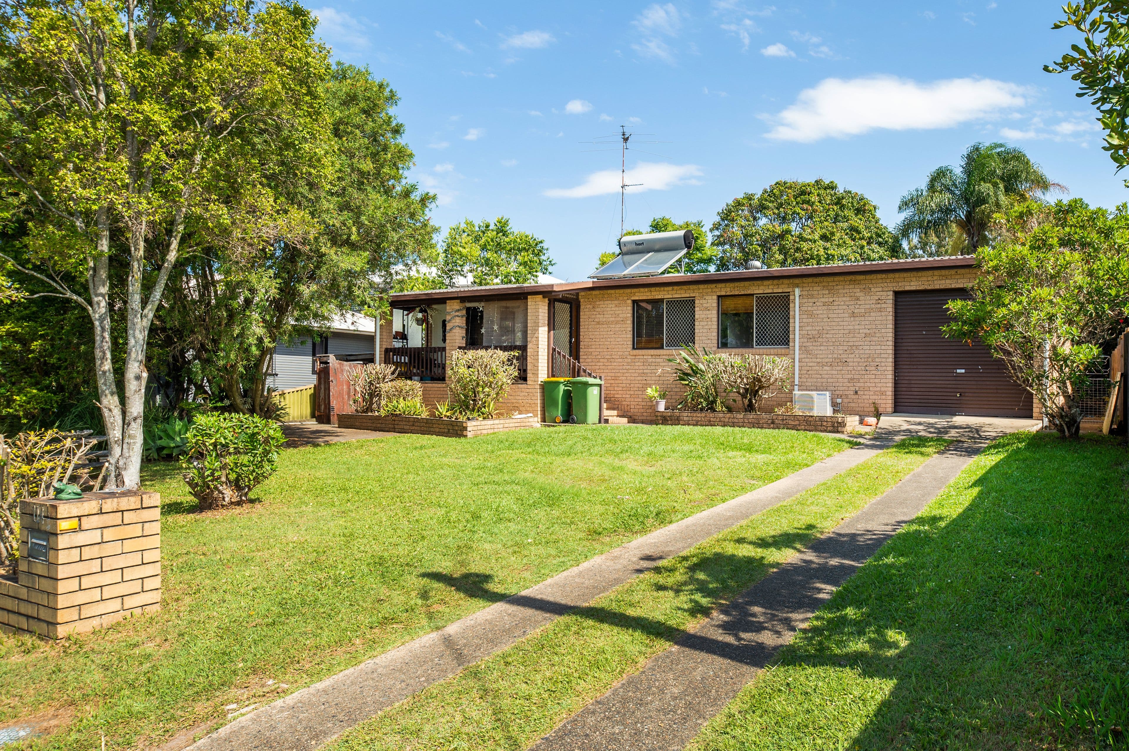 114 Eugaree Street, Southport QLD 4215, Southport - Thumbnail 2