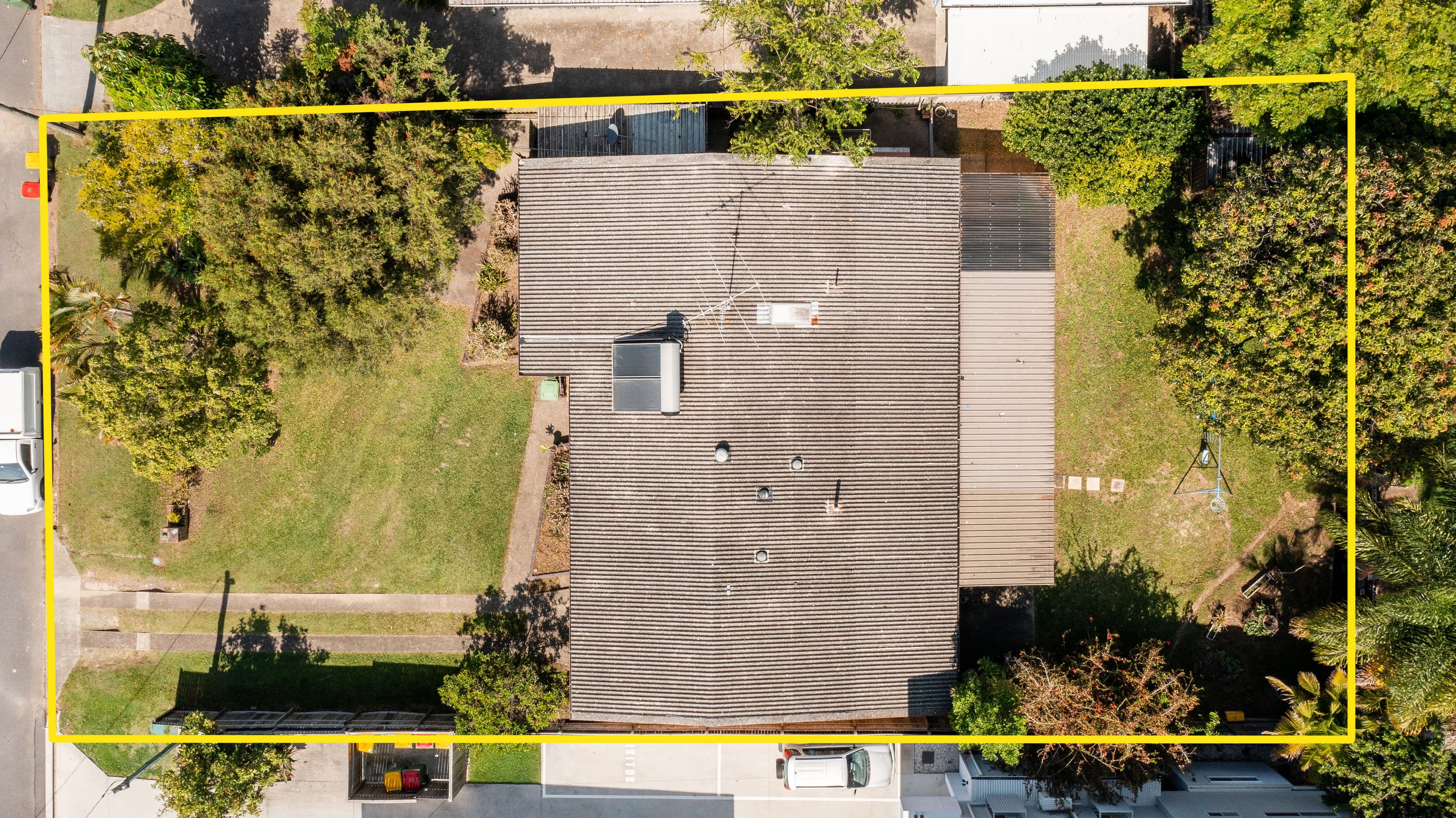114 Eugaree Street, Southport QLD 4215, Southport - Thumbnail 6