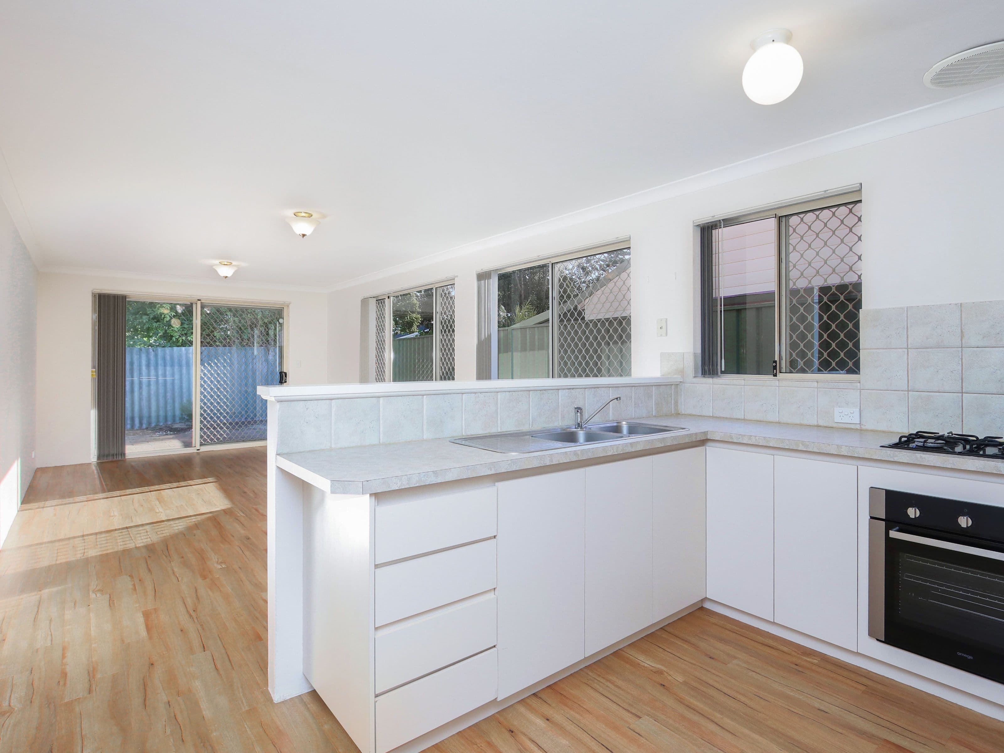 1B Central Terrace, Beckenham WA 6107, Beckenham - Image 1