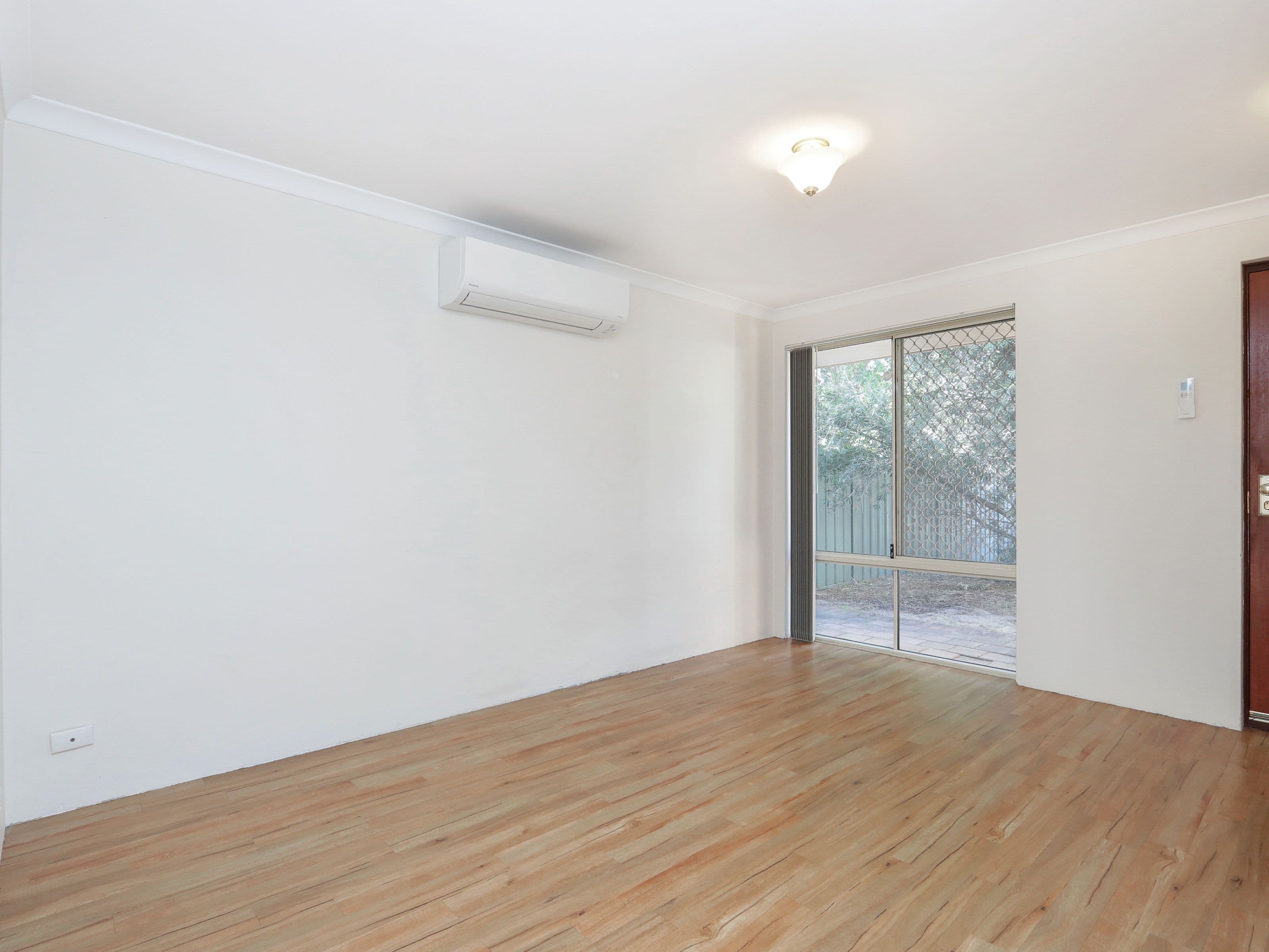 1B Central Terrace, Beckenham WA 6107, Beckenham - Thumbnail 2