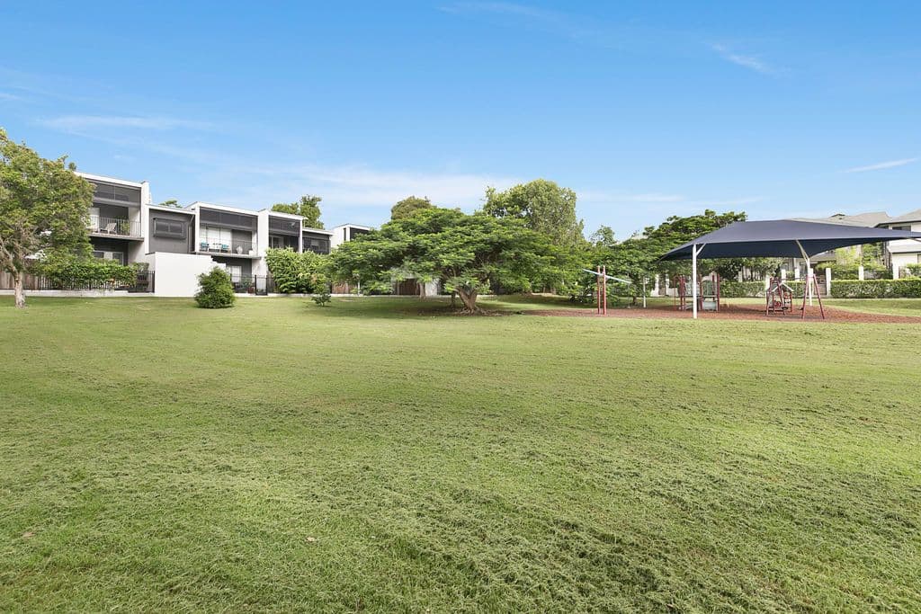10 Nelson Street, Yeronga QLD 4104, Yeronga - Thumbnail 2
