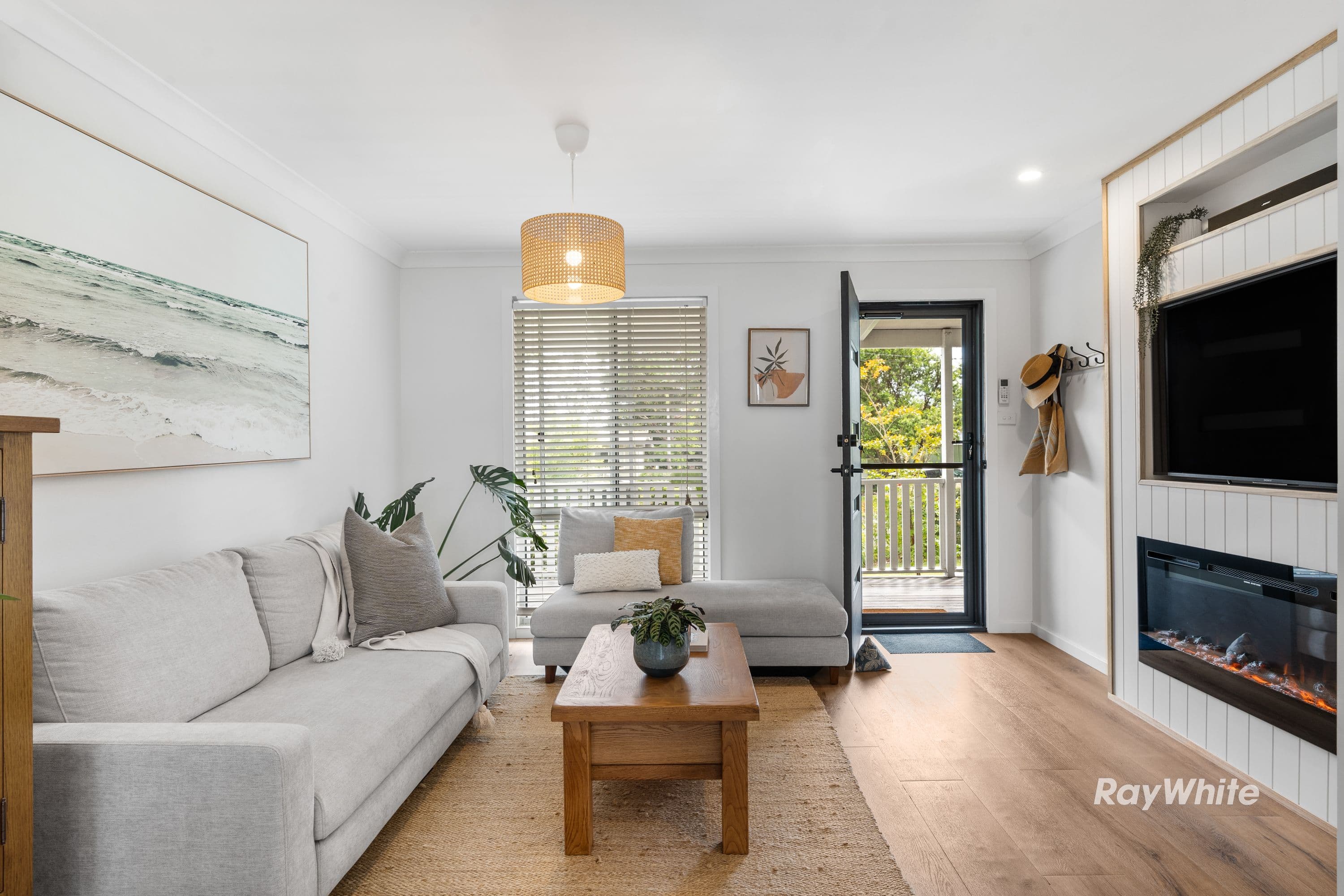 19 Manning Avenue, Narrawallee NSW 2539, Narrawallee - Thumbnail 7