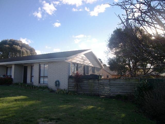 16 Currawong Place, RIVERSIDE TAS 7250, Riverside - Thumbnail 2