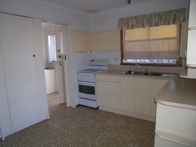 16 Currawong Place, RIVERSIDE TAS 7250, Riverside - Thumbnail 3