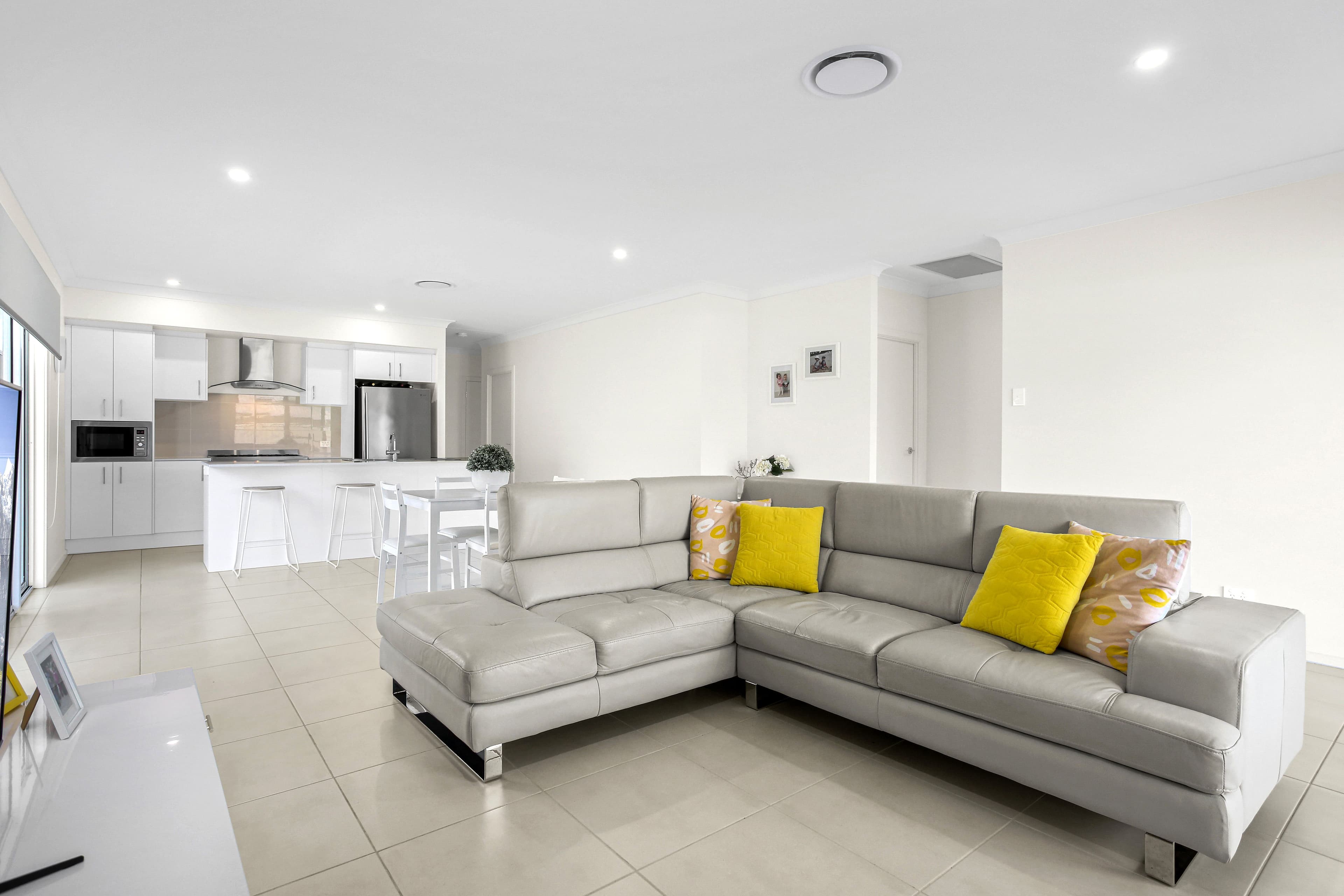 20 Farmgate Crescent, Calderwood NSW 2527, Calderwood - Thumbnail 2