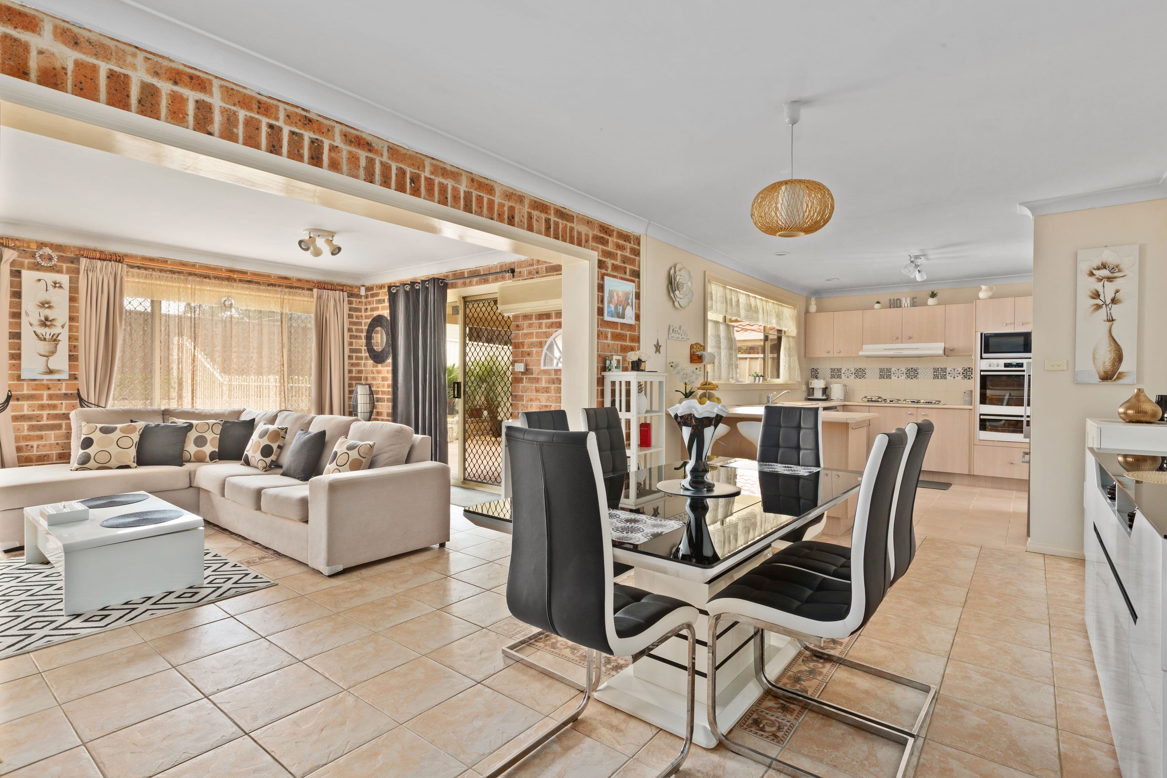 8 Wakely Avenue, Quakers Hill NSW 2763, Quakers Hill - Thumbnail 4