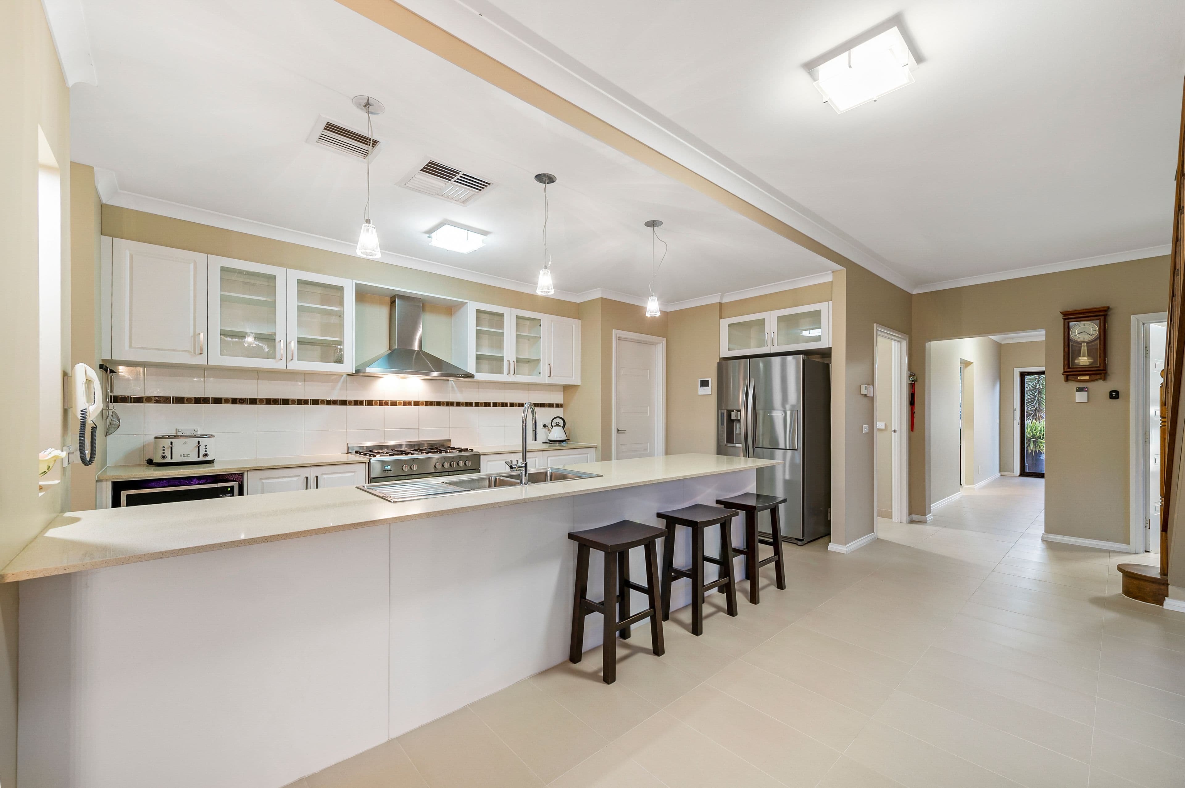 28 Monckton Place, Caroline Springs VIC 3023, Caroline Springs - Thumbnail 3