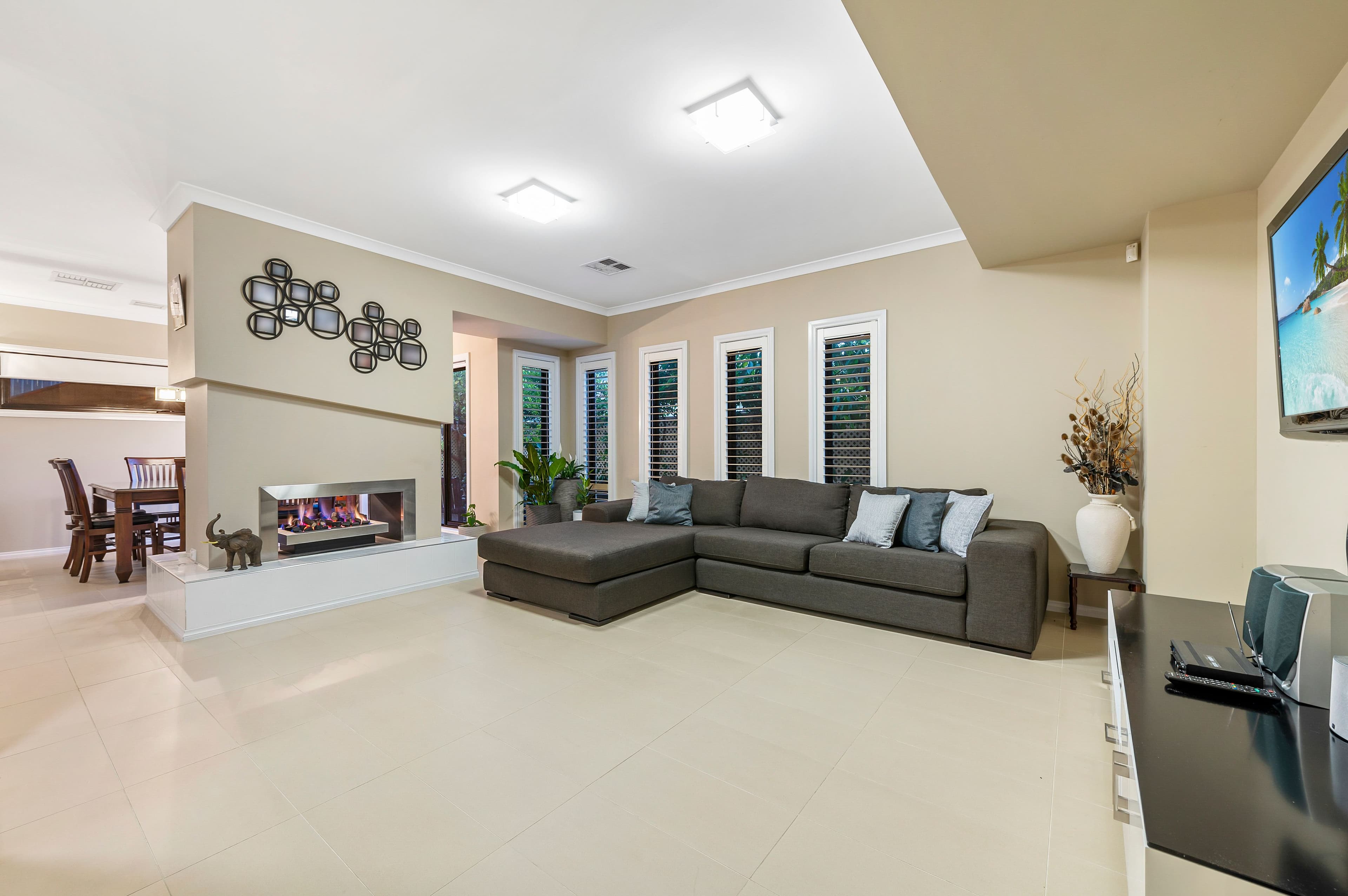 28 Monckton Place, Caroline Springs VIC 3023, Caroline Springs - Thumbnail 6