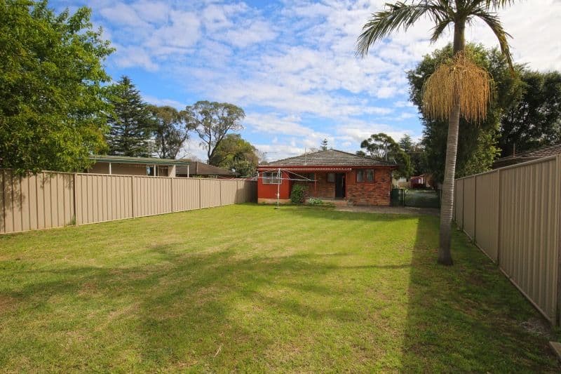 35 Sampson Crescent, Bomaderry NSW 2541, Bomaderry - Thumbnail 8