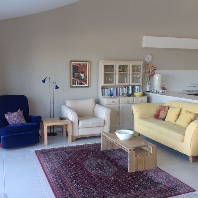 19 Denham Avenue, Denhams Beach - Thumbnail 5