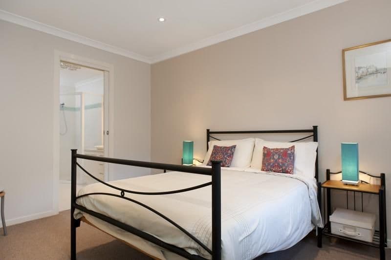 19 Denham Avenue, Denhams Beach - Thumbnail 8