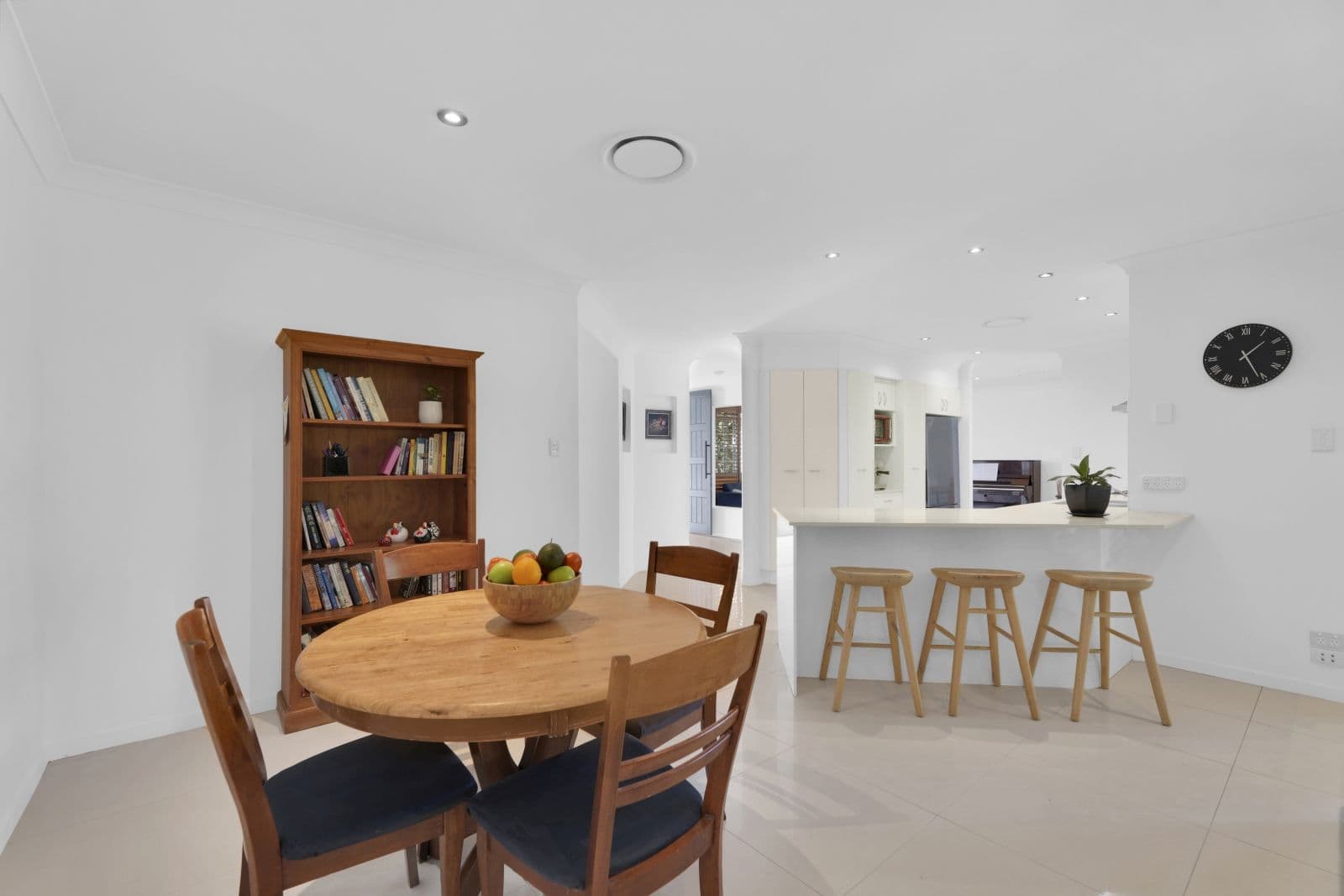 18 Calcetto Place, Arundel QLD 4214, Arundel - Thumbnail 5