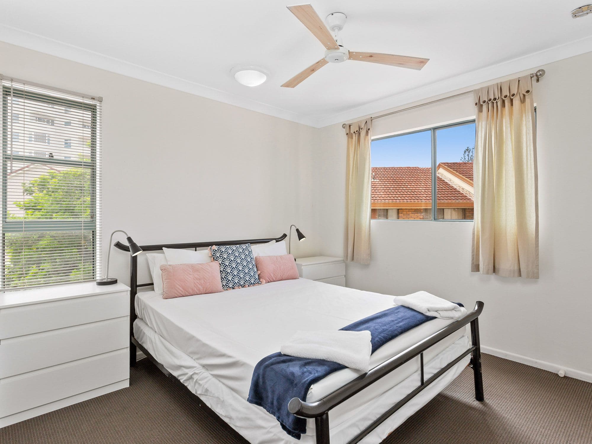 7-9 Robert Street, Labrador QLD 4215, Labrador - Thumbnail 8