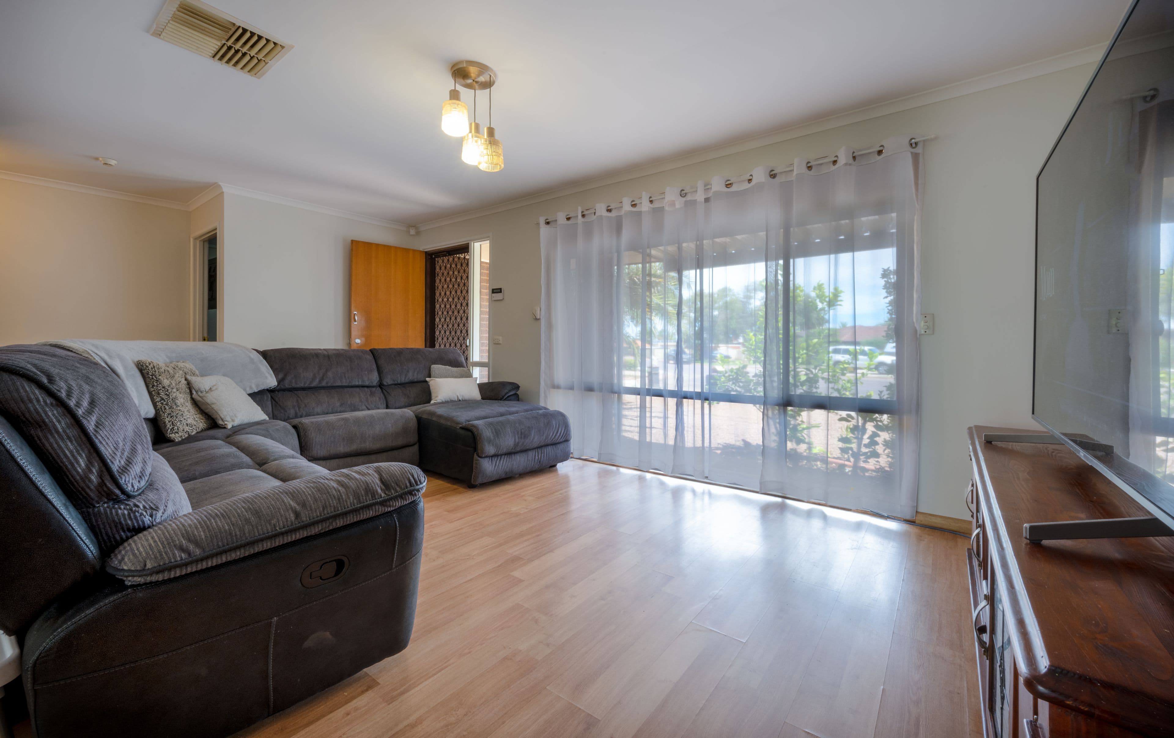 6 Fraser Close, Whyalla Stuart SA 5608, Whyalla Stuart - Thumbnail 4