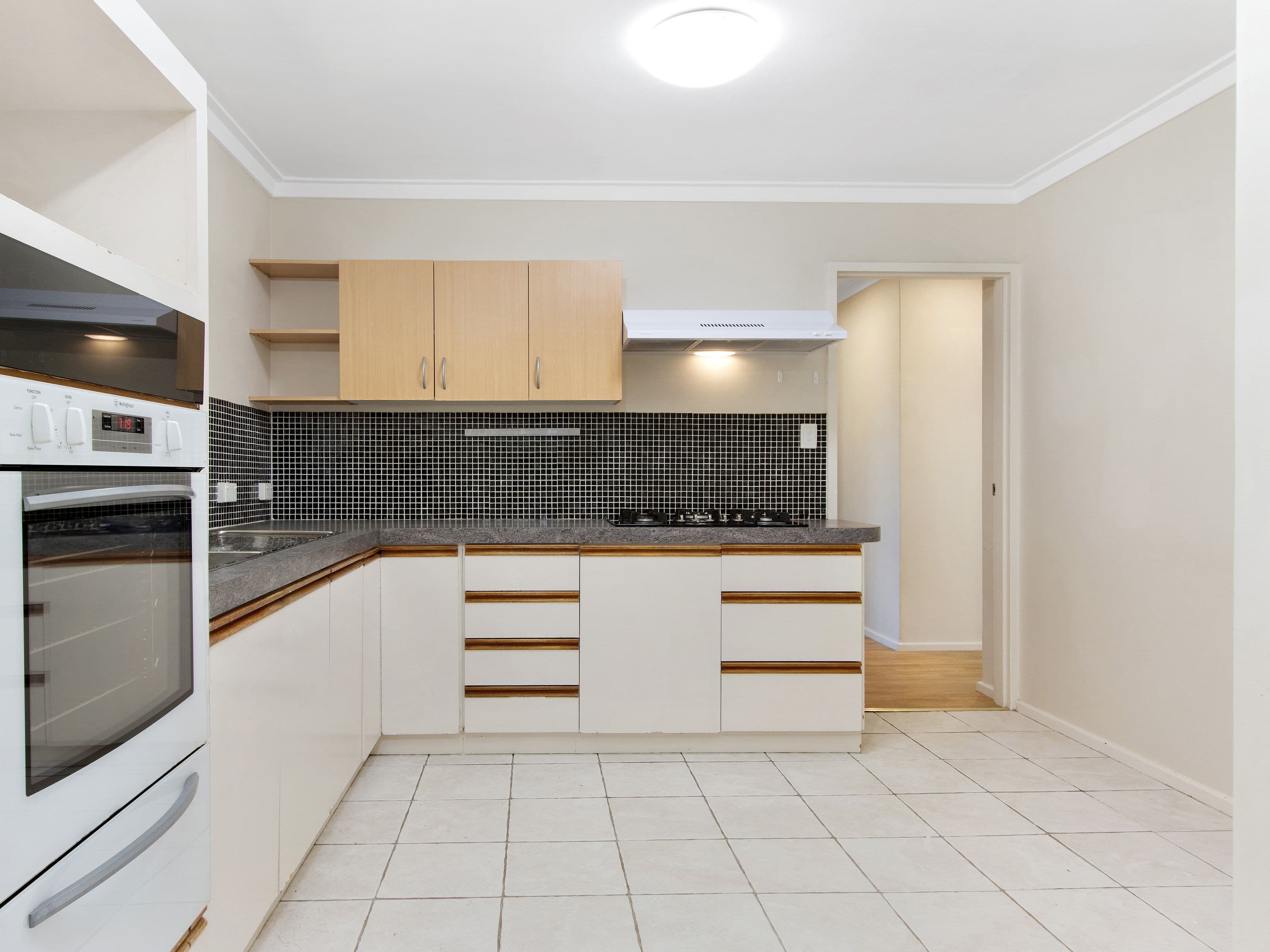 125 Rae Road, Safety Bay WA 6169, Safety Bay - Thumbnail 5