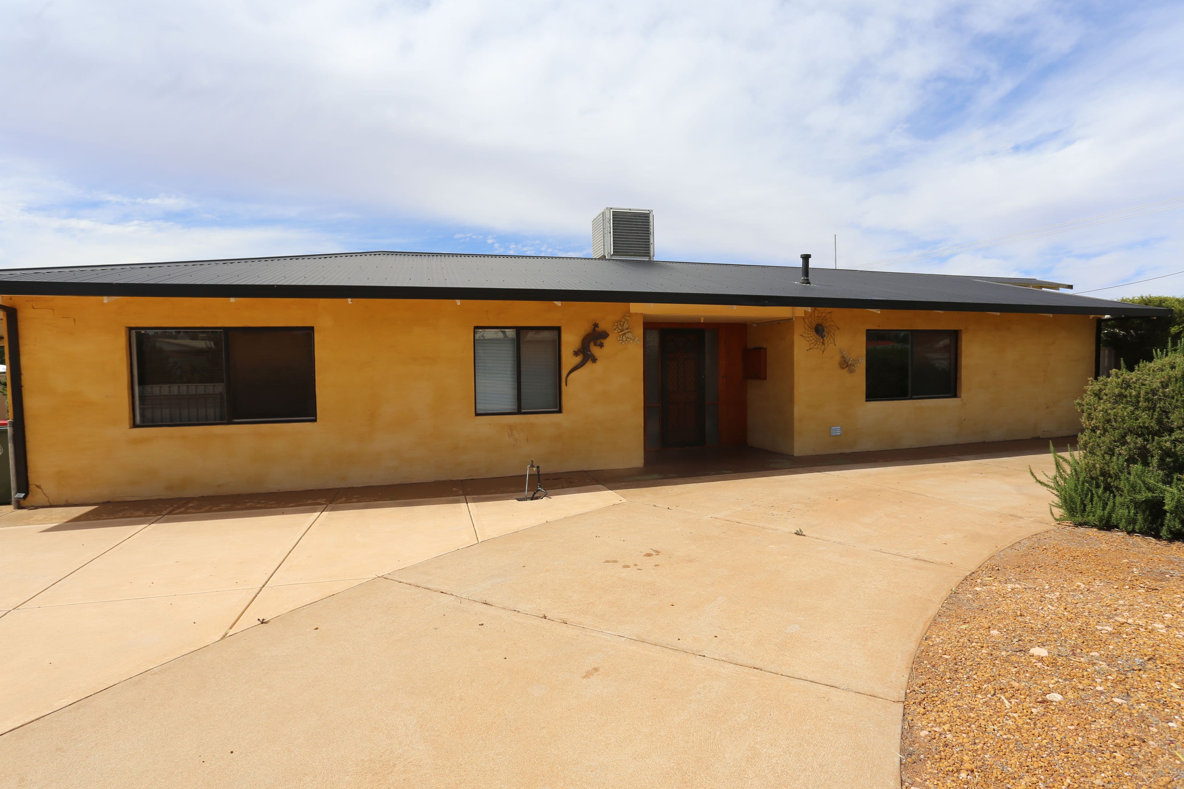 16 Sturt Pea Crescent, Kambalda West WA 6442, Kambalda West - Image 1