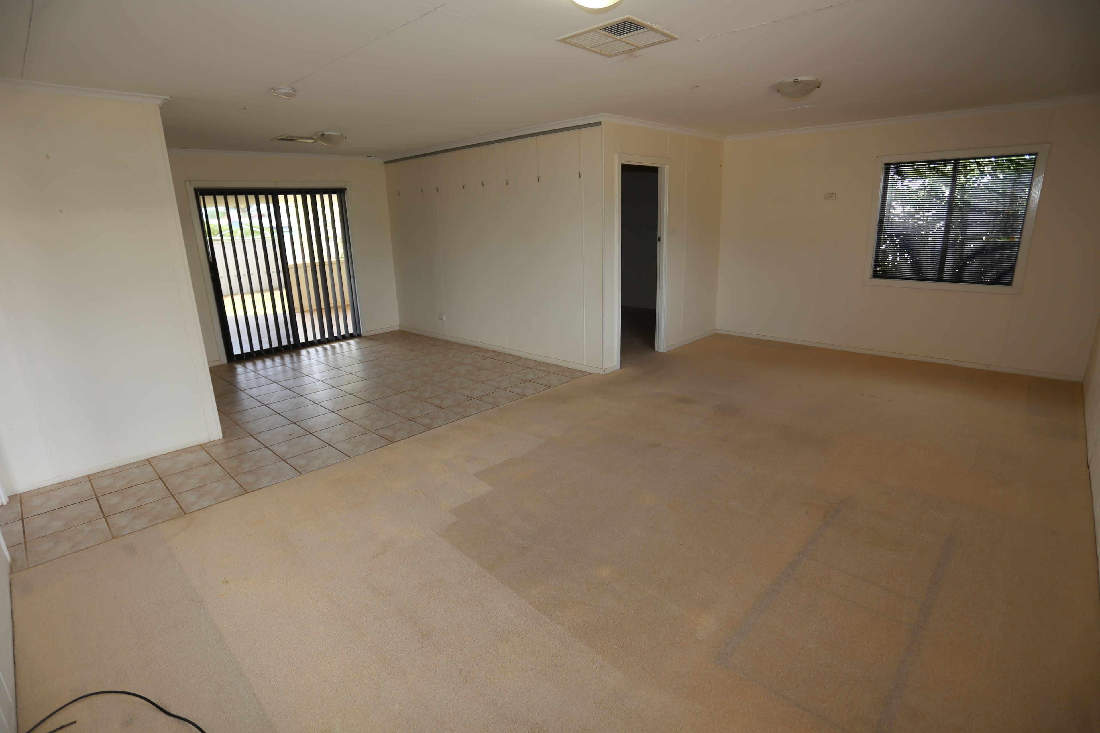 16 Sturt Pea Crescent, Kambalda West WA 6442, Kambalda West - Thumbnail 2