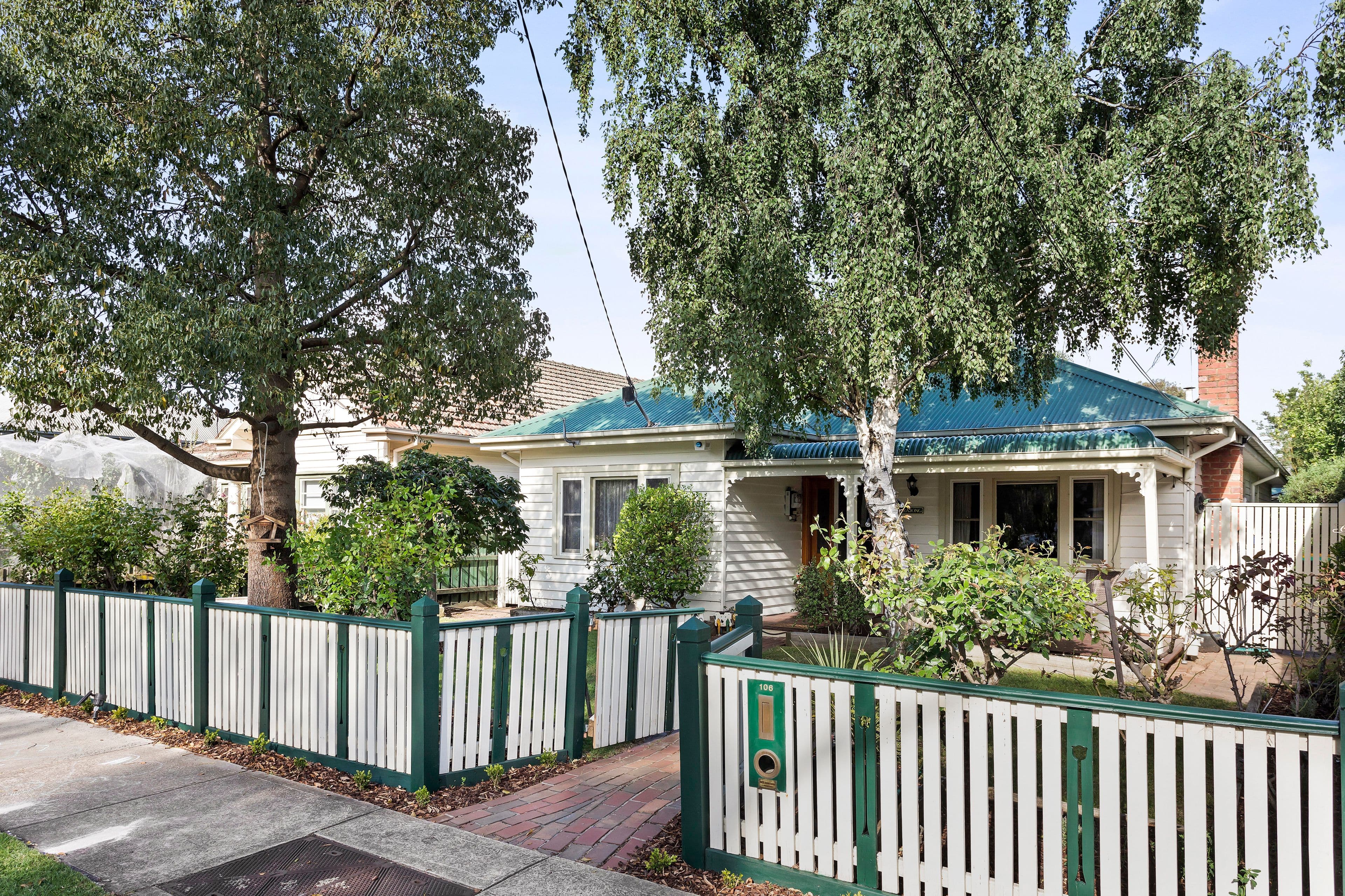 106 Johnston Street, Newport VIC 3015, Newport - Thumbnail 2