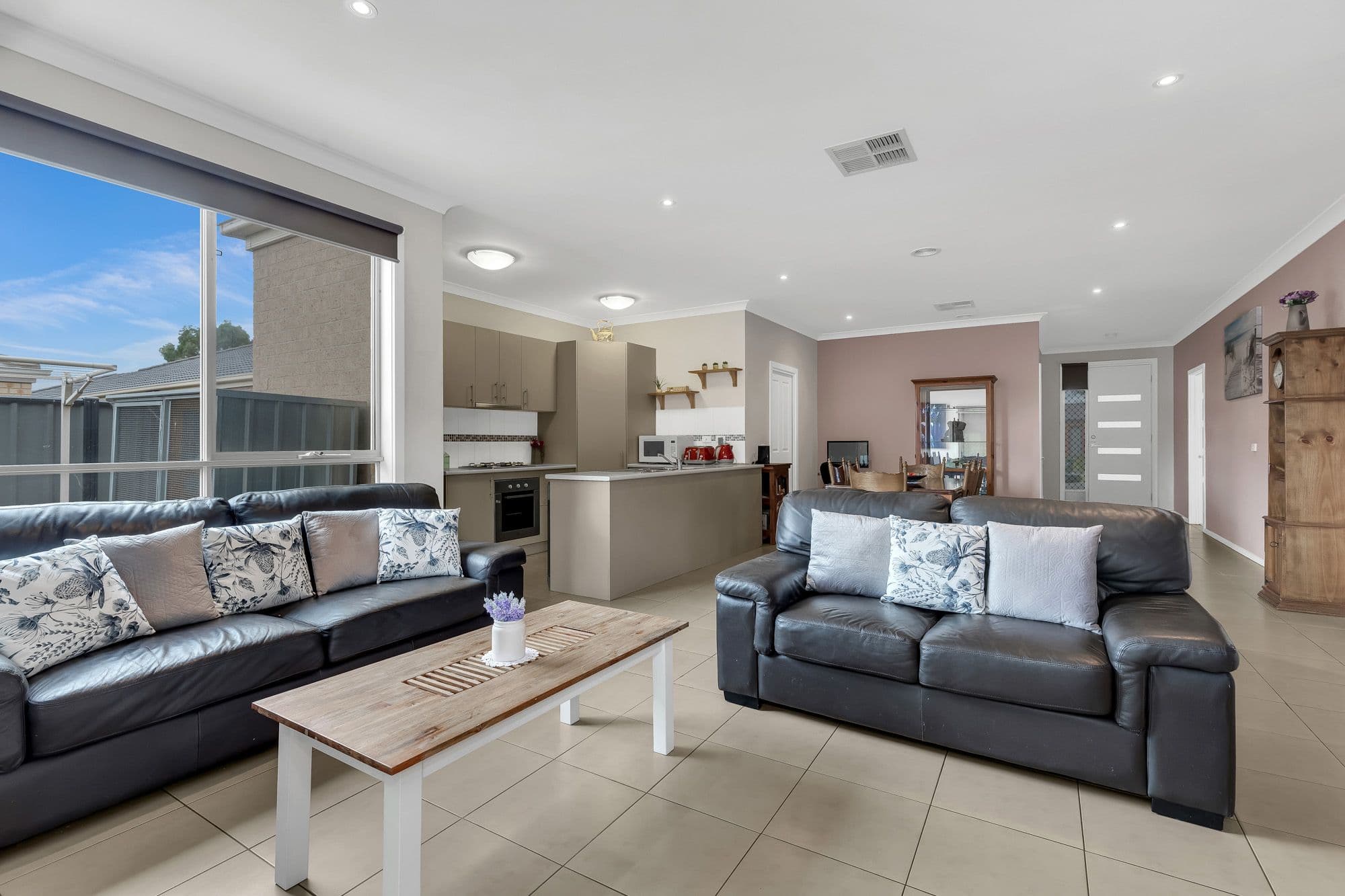 2 Gale Avenue, Tarneit VIC 3029, Tarneit - Thumbnail 3