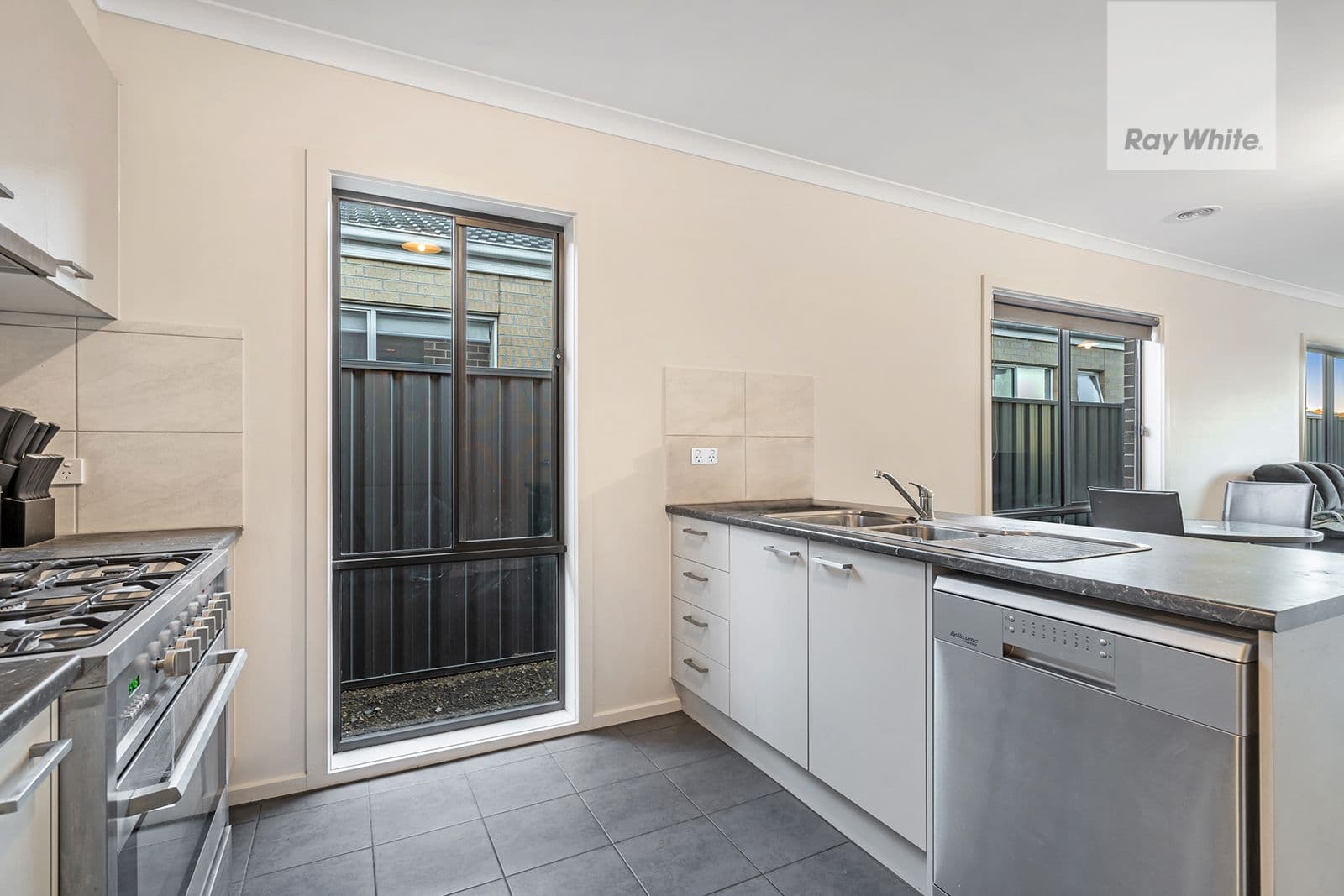 6 Amira Road, Greenvale VIC 3059, Greenvale - Thumbnail 6
