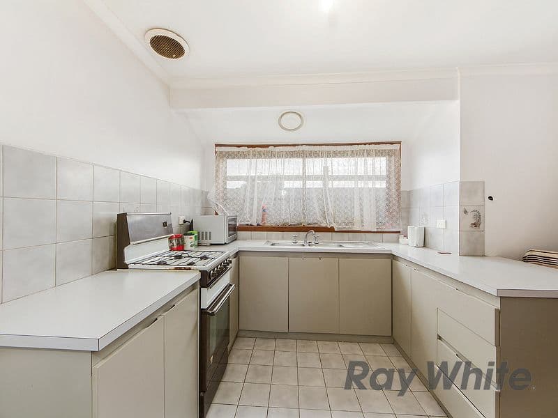 11 Nadur Court, St Albans VIC 3021, St Albans - Thumbnail 3