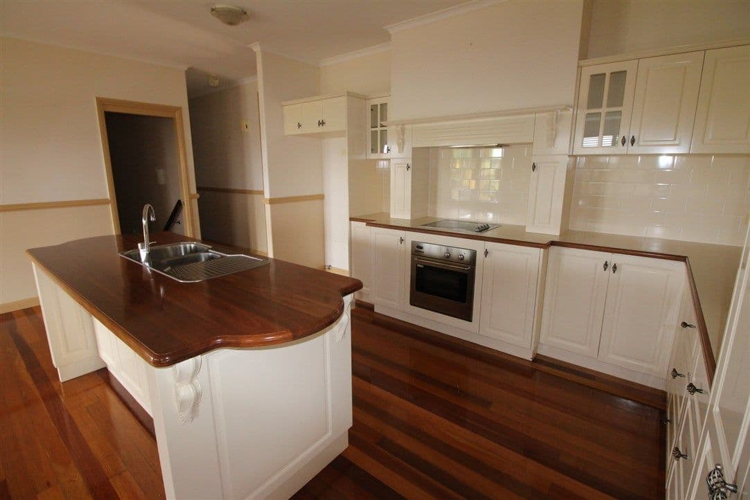 48 Anzac Street, Sarina QLD 4737, Sarina - Thumbnail 3