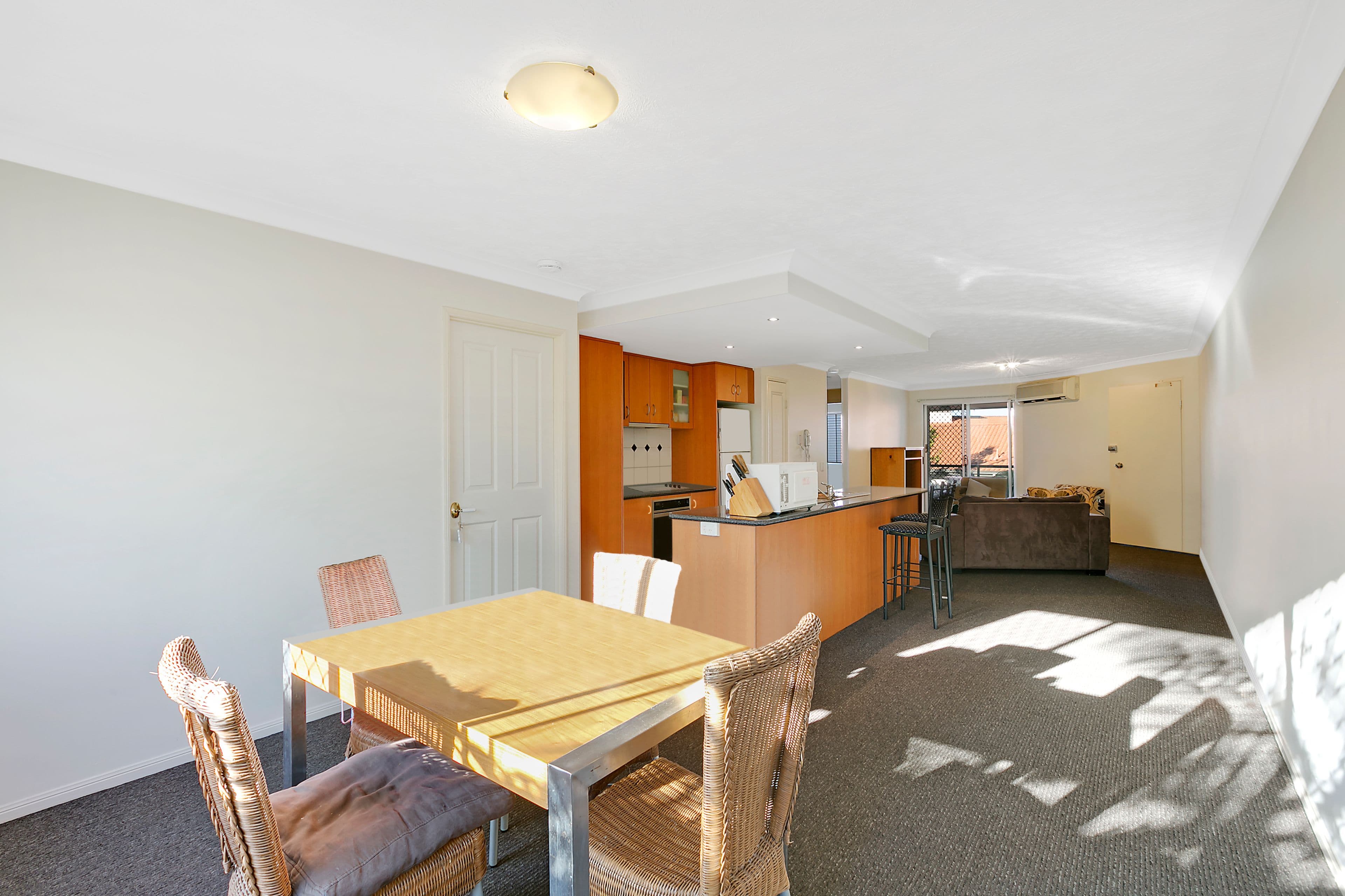7-11 Johnston Street, Southport QLD 4215, Southport - Thumbnail 4