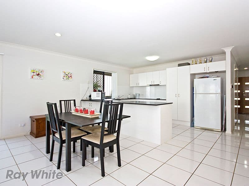 47 Hinchinbrook Circuit, FOREST LAKE QLD 4078, Forest Lake - Thumbnail 2