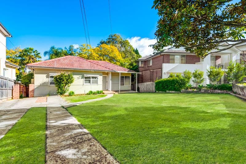 20 Gregory Street, Putney - Image 1