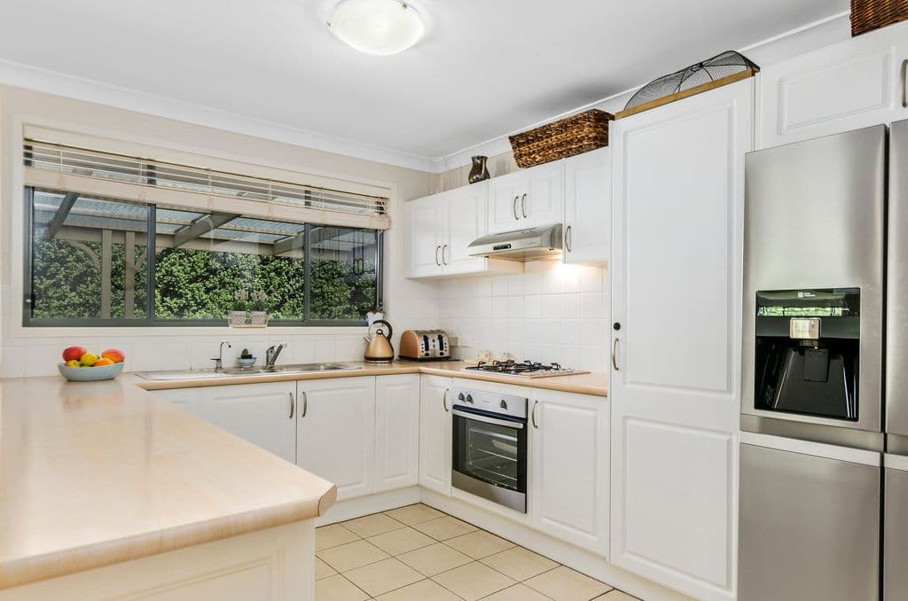 27 Kingsbury Circuit, Bowral - Thumbnail 3