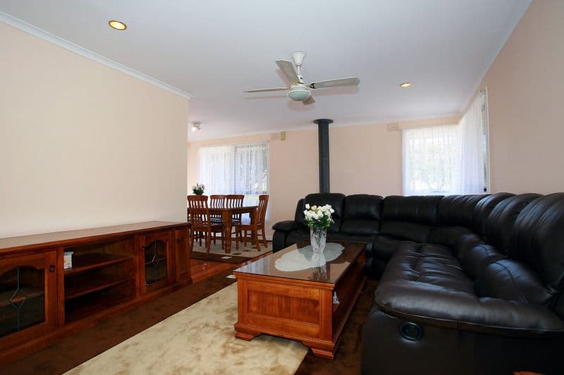 5 Marshall Court, HAMPTON PARK VIC 3976, Hampton Park - Thumbnail 2