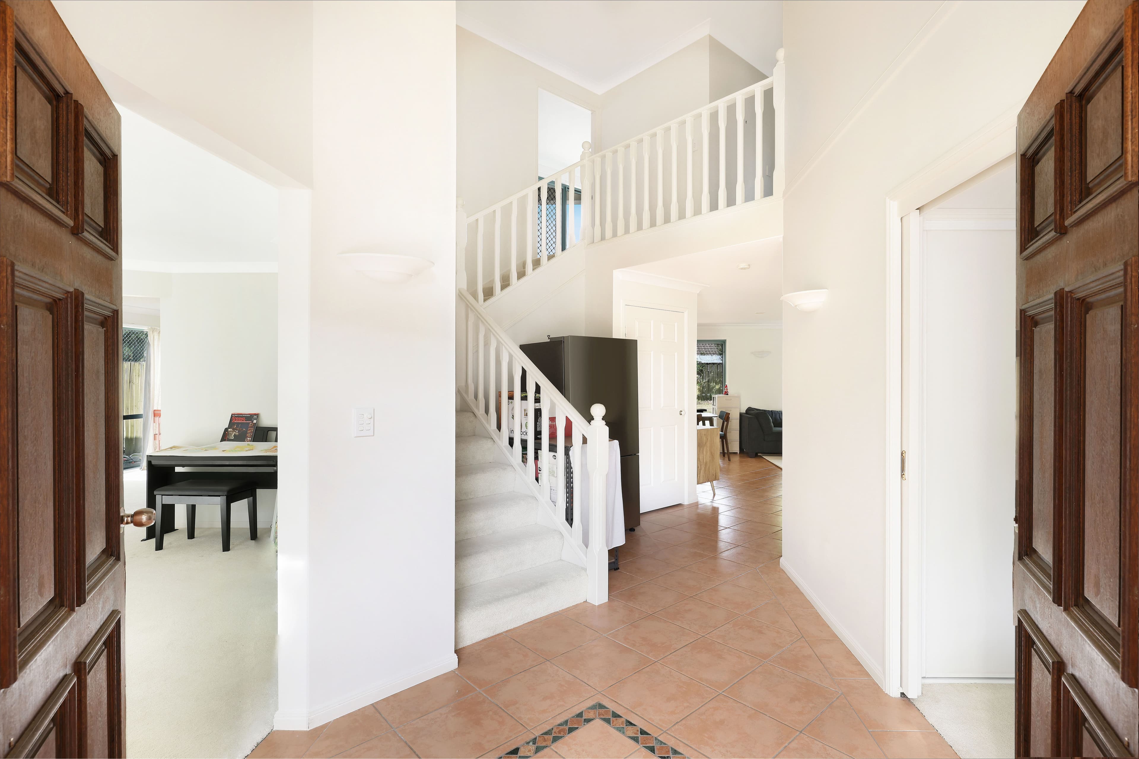 9 Tallara Street, Coombabah QLD 4216, Coombabah - Thumbnail 3
