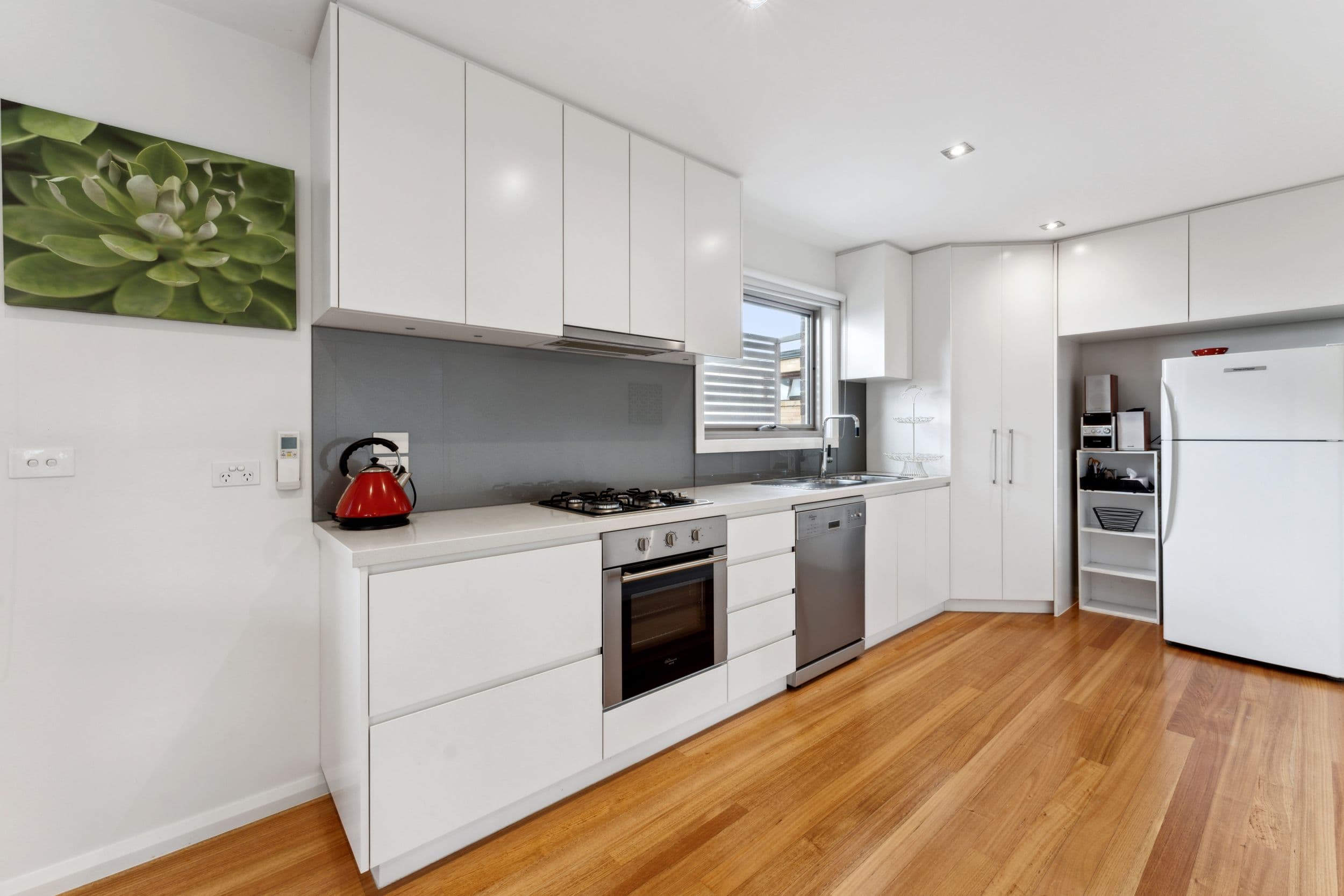 65 Hickford Street, Reservoir VIC 3073, Reservoir - Thumbnail 5