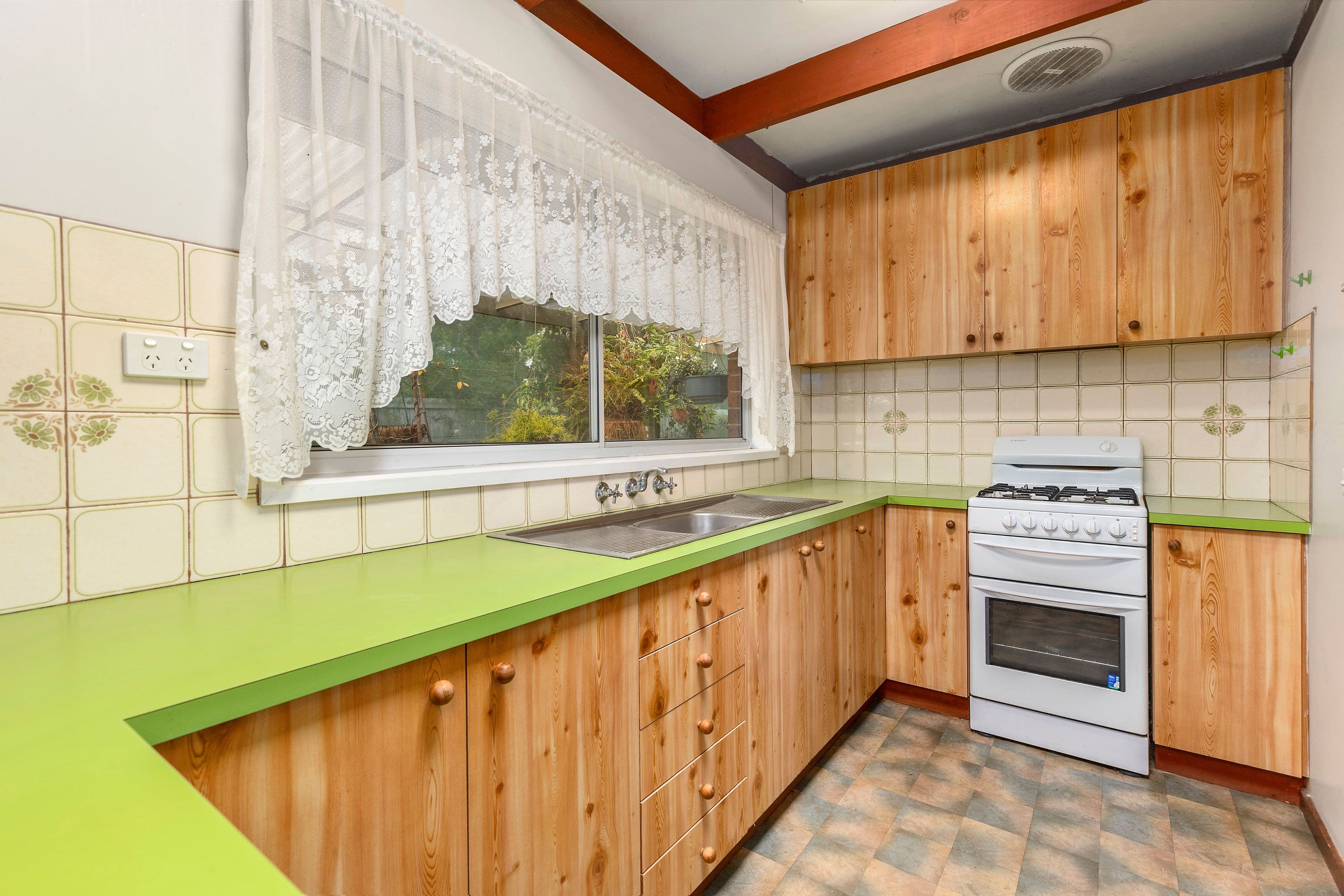 10 Pearson Court, Rosebud VIC 3939, Rosebud - Thumbnail 5